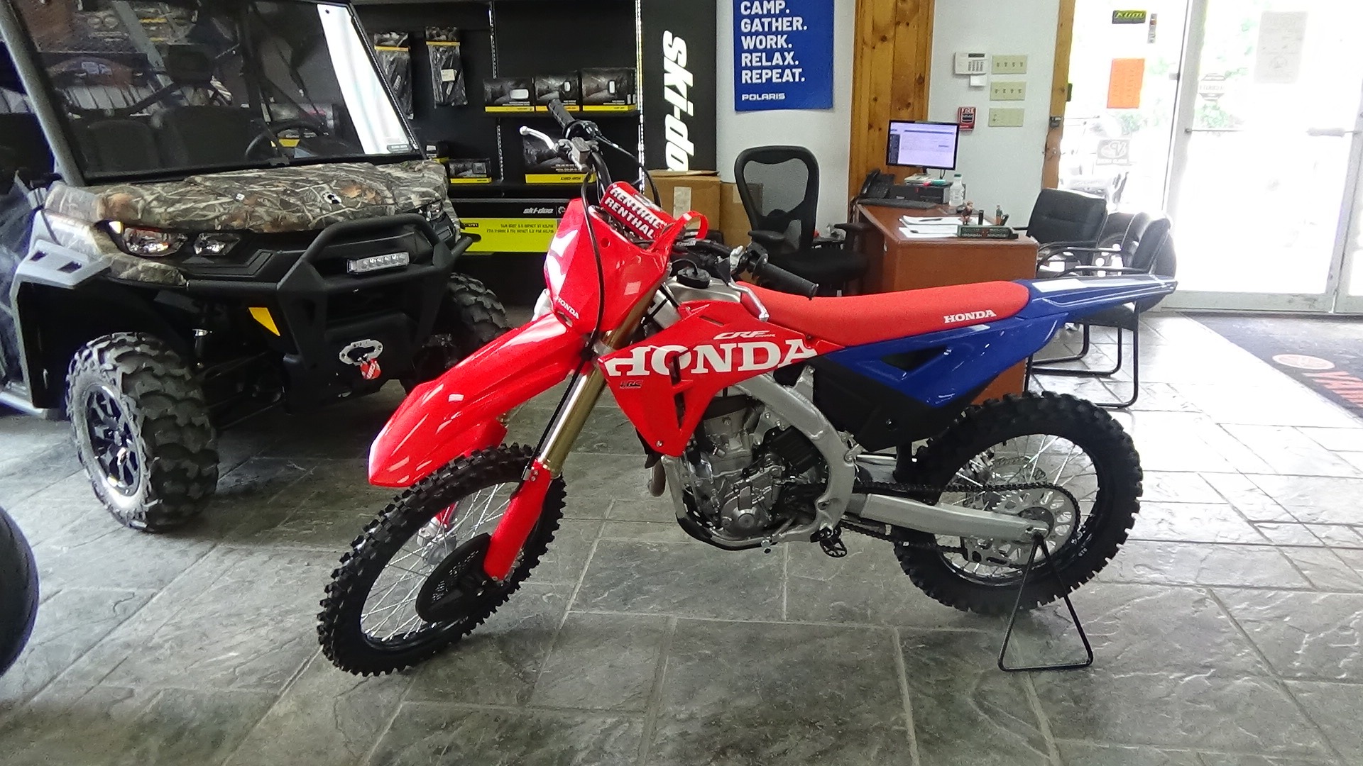 2027 Honda CRF250R 6