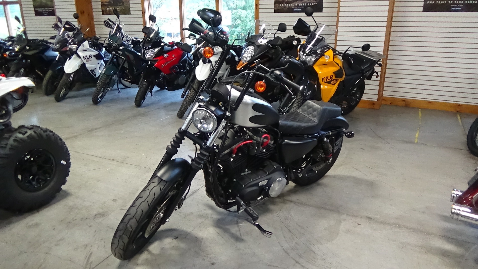 2022 Harley-Davidson Iron 883 4
