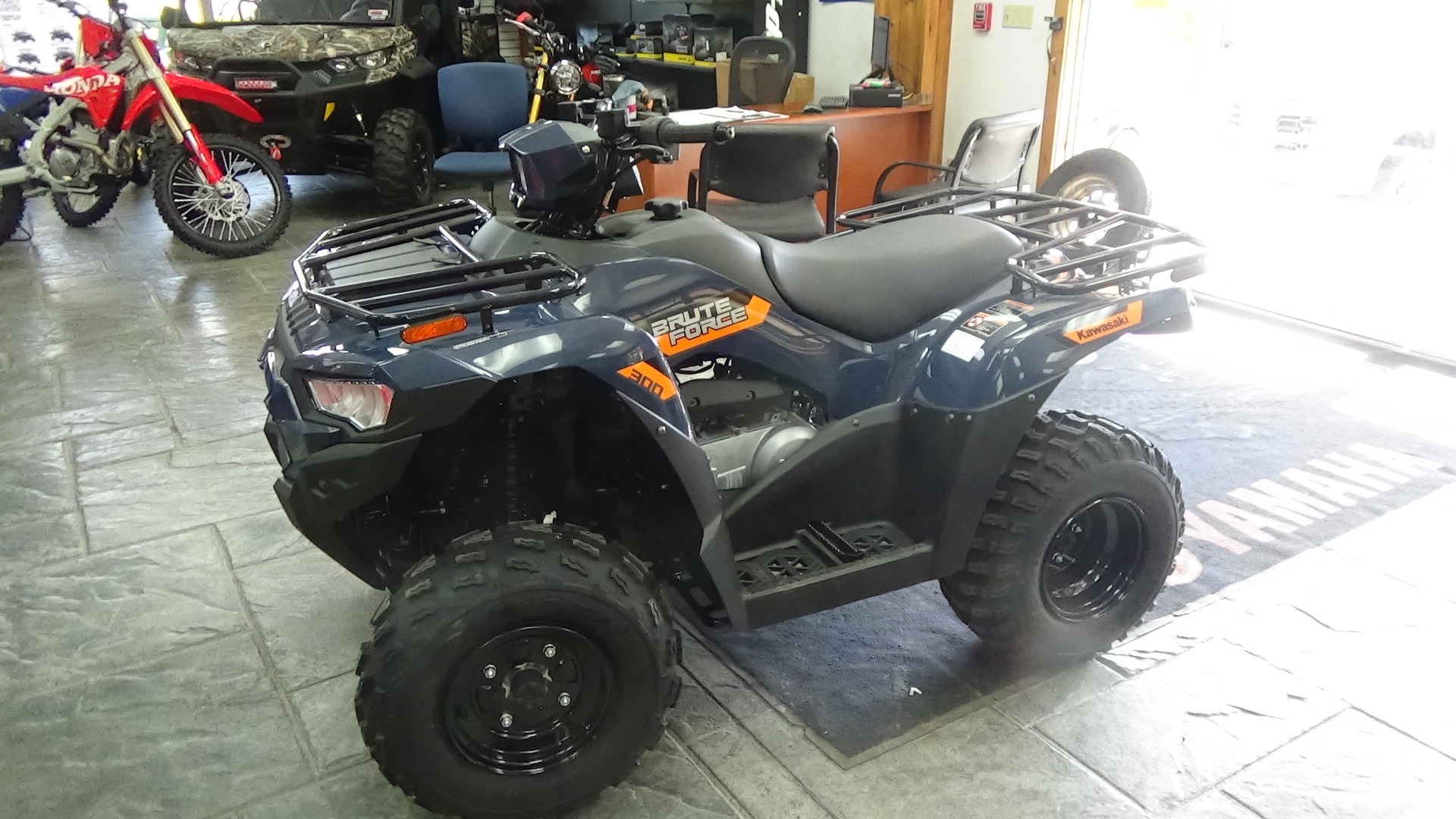 2026 Kawasaki Brute Force® 300 4