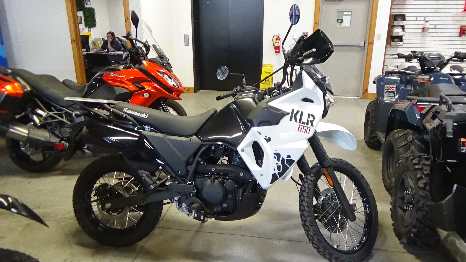 2025 Kawasaki KLR®650 1