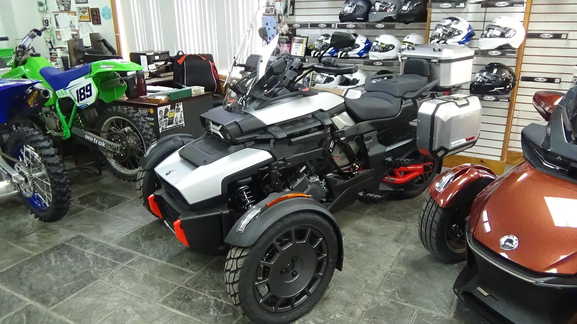 2025 Can-Am™ Canyon XT 1