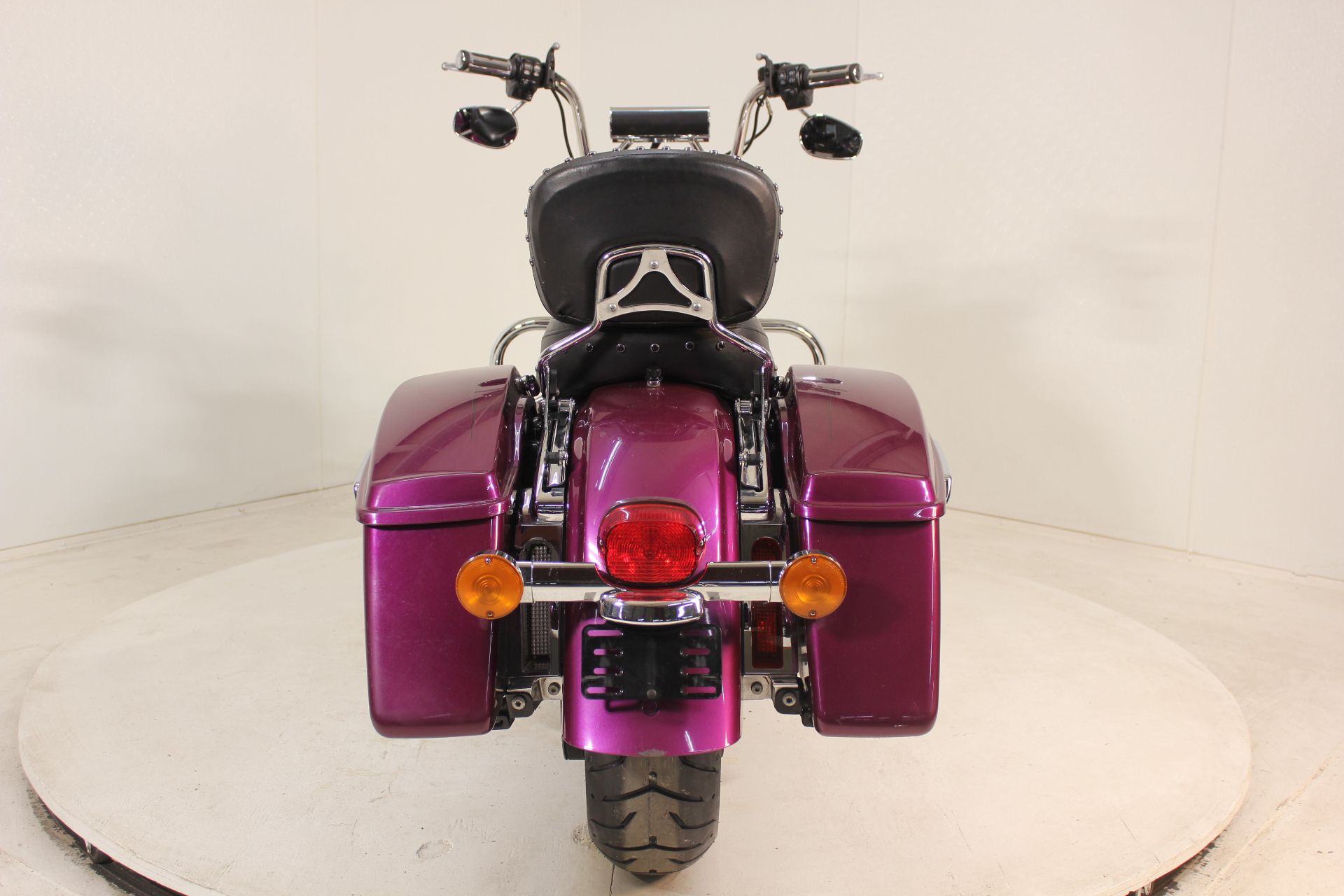 2016 Harley-Davidson Road King® 4