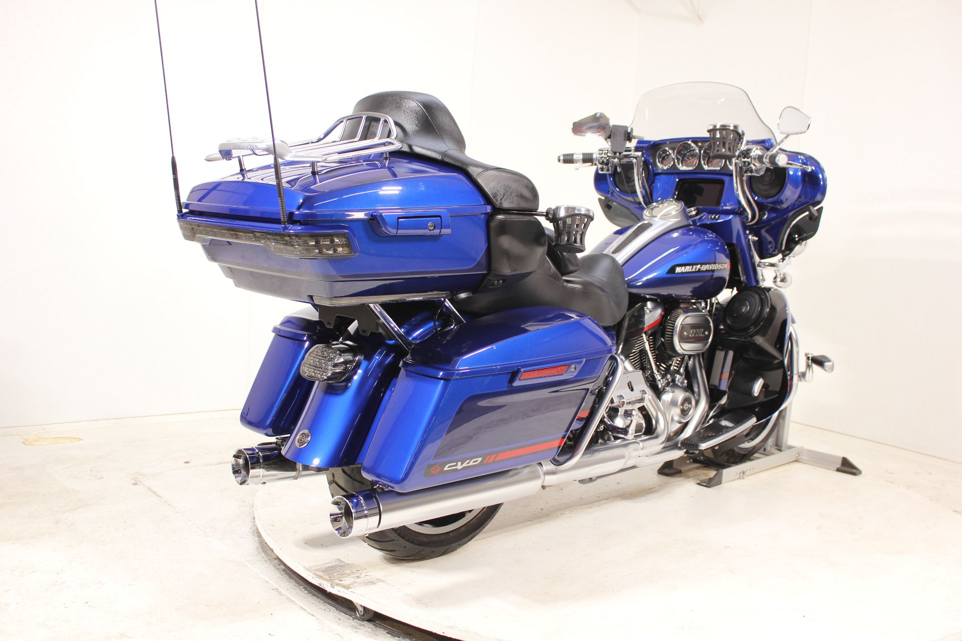 2020 Harley-Davidson CVO LIMITED 4
