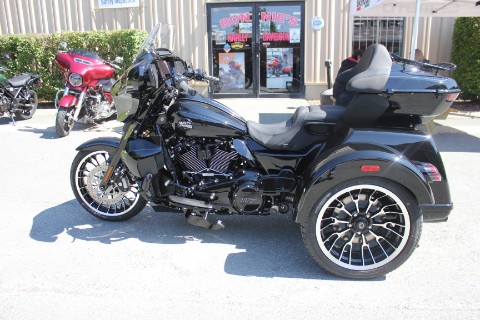【中古】 Noe Som Har Hendt DronningMaudsLand Pre-Owned Harley-Davidson® Motorcycles | Ronnie's H-D