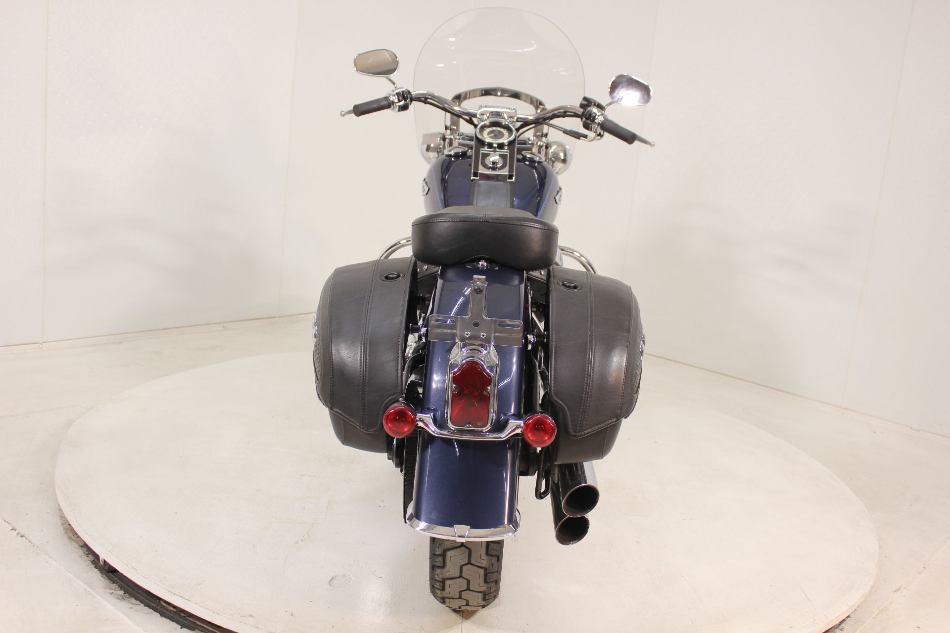 2008 Harley-Davidson Softail® Deluxe 3