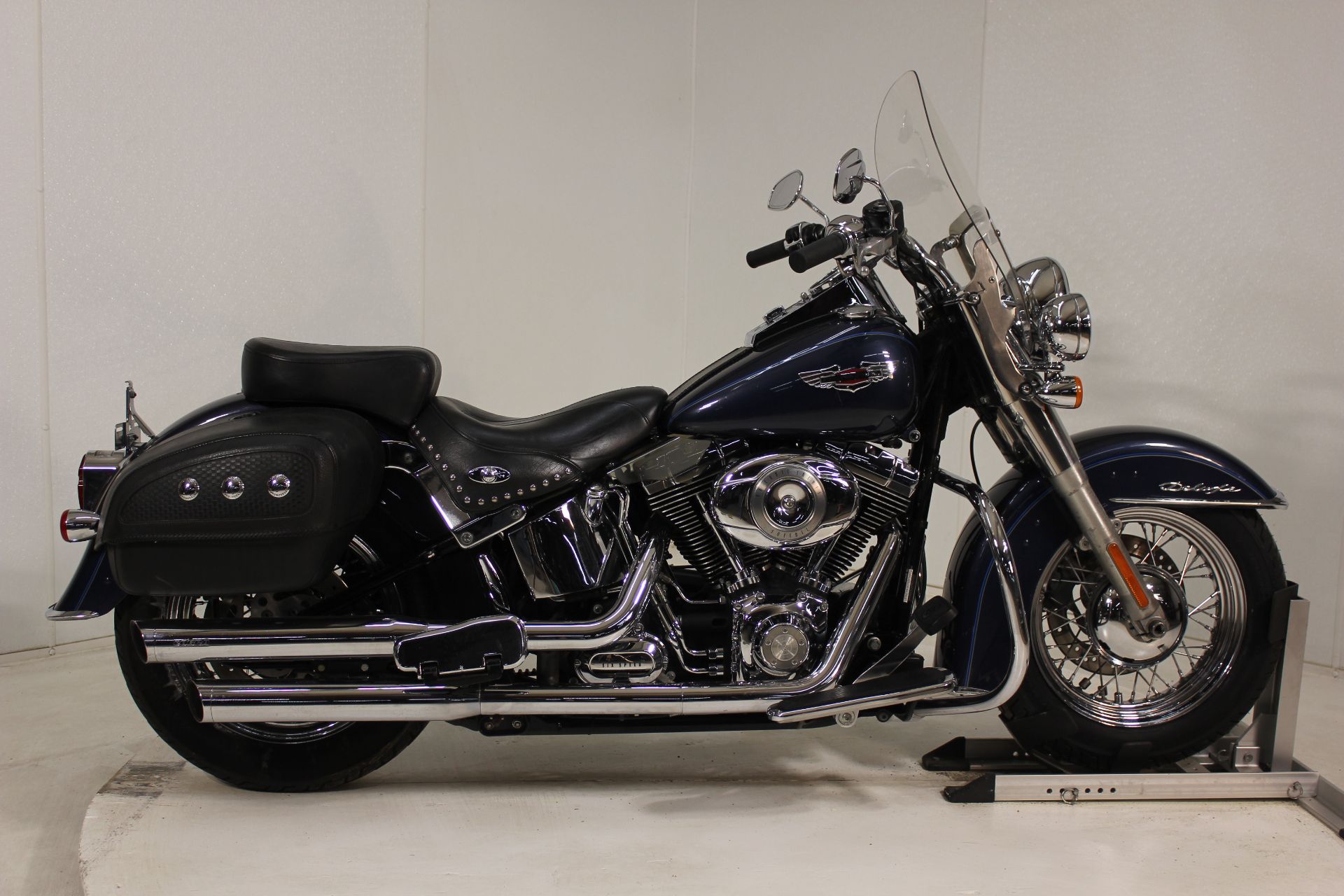 2008 Harley-Davidson Softail® Deluxe 5