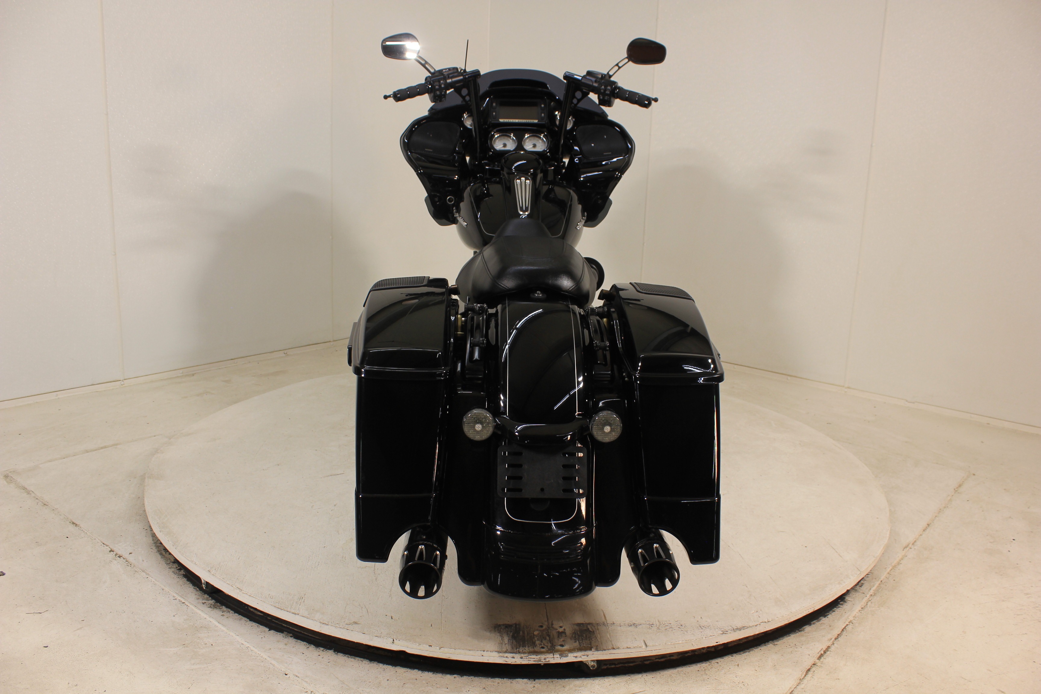 2016 Harley-Davidson Road Glide® Special 3