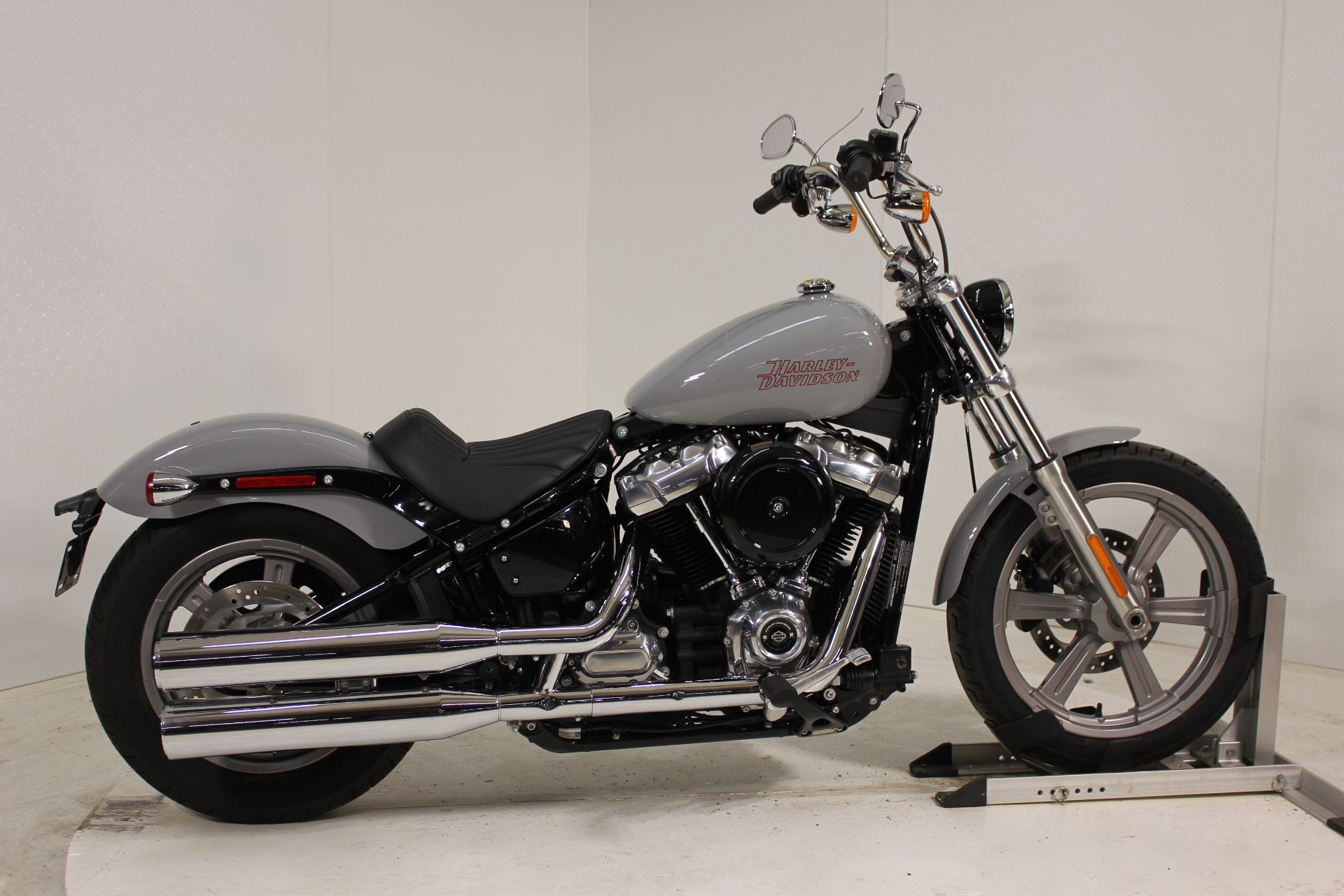 2024 Harley-Davidson Softail® Standard 5