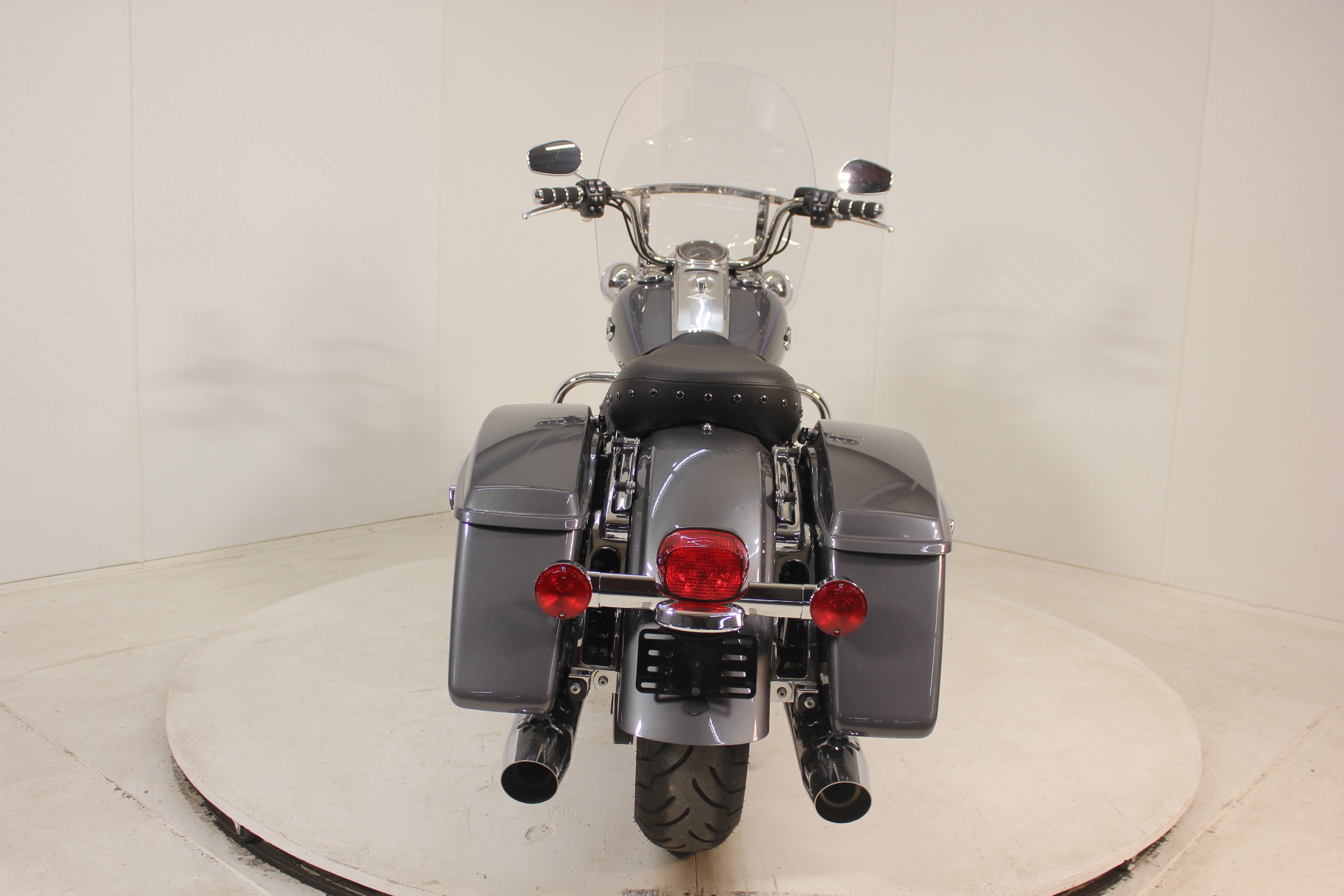 2022 Harley-Davidson Road King® 3