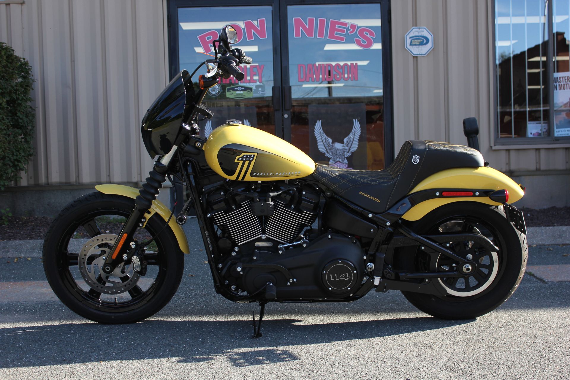 New 2023 Harley-Davidson Street Bob® 114 Industrial Yellow 