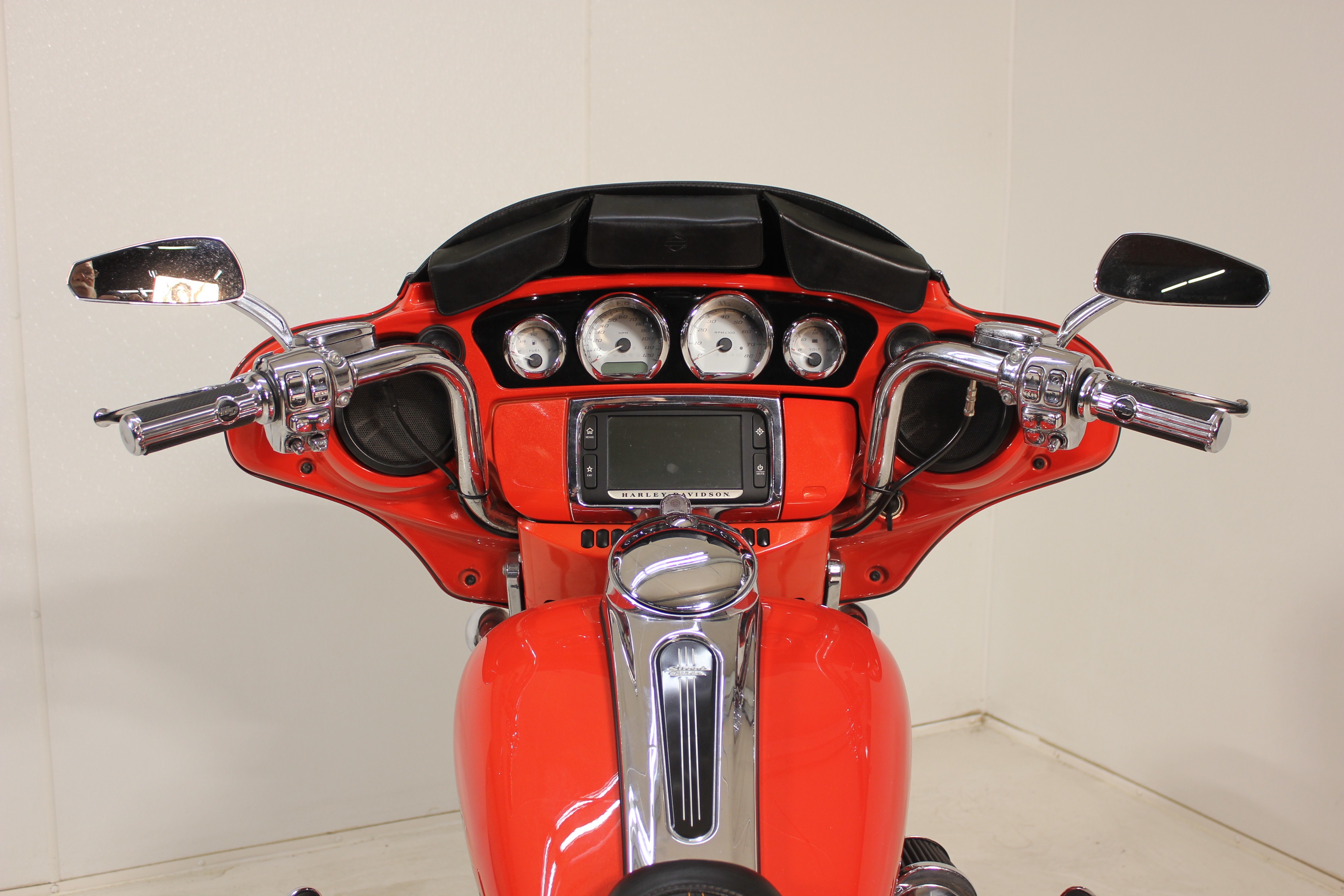 2017 Harley-Davidson Street Glide® Special 9