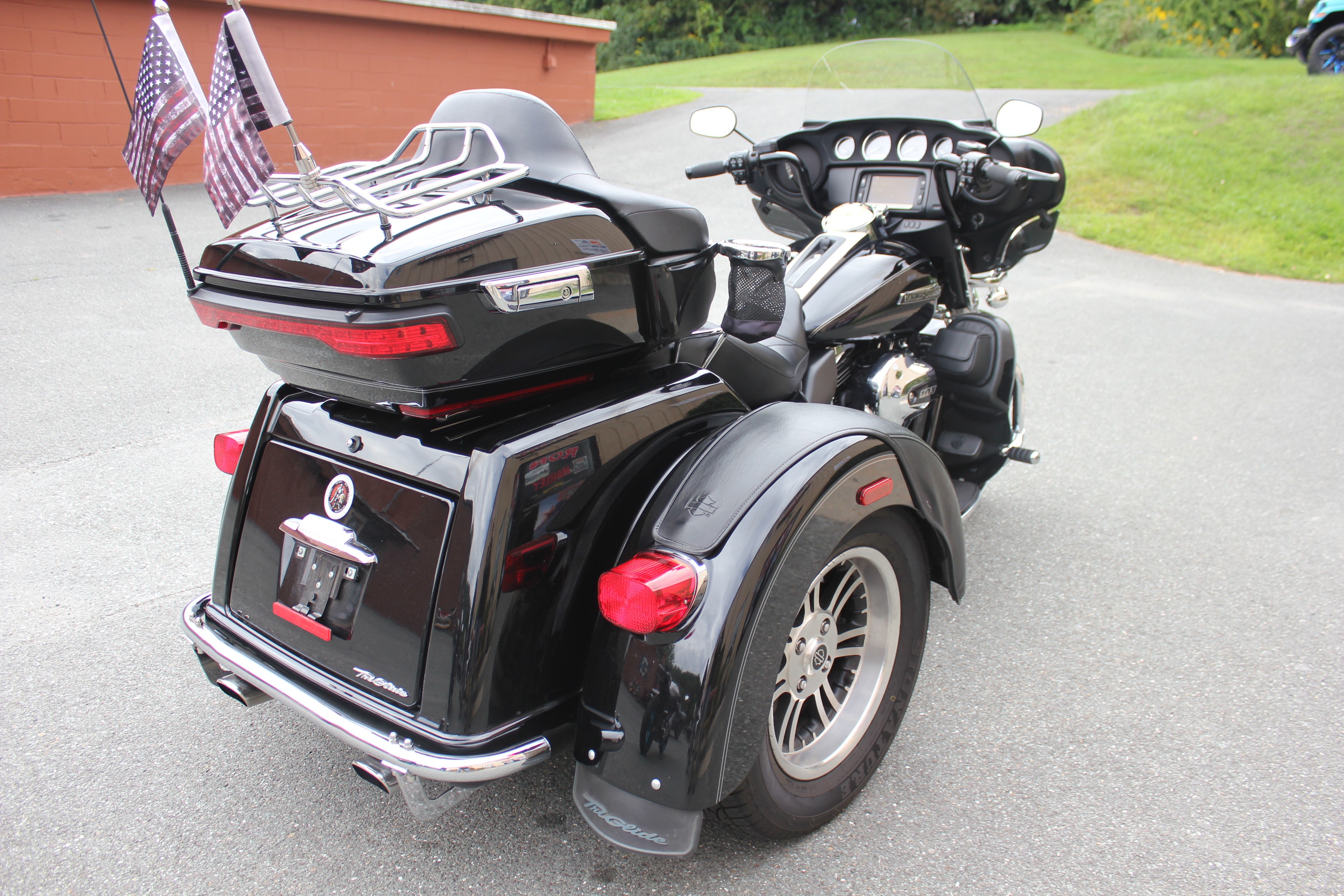 2016 Harley-Davidson Tri Glide® Ultra 4