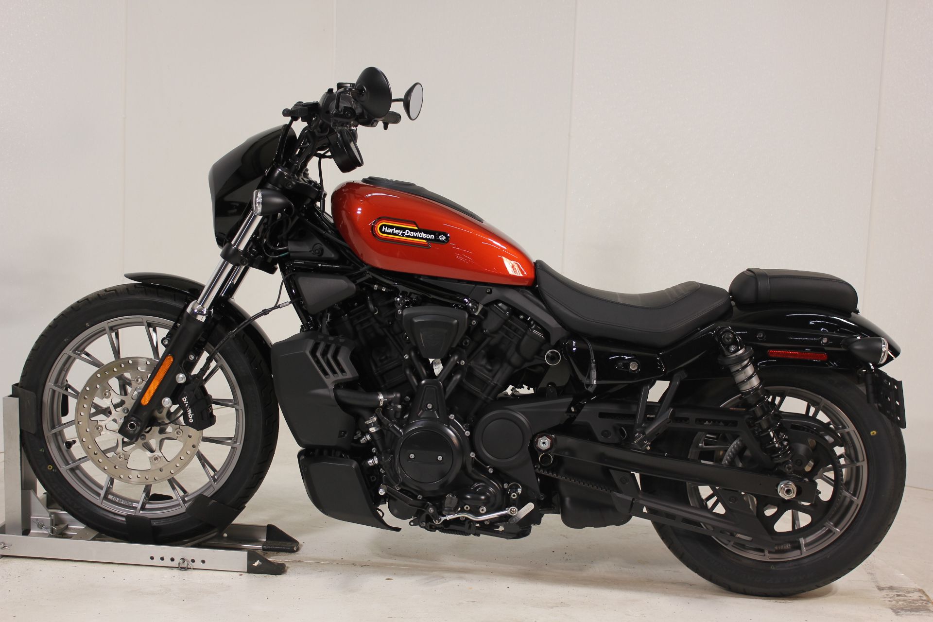 2025 Harley-Davidson Nightster® Special 1