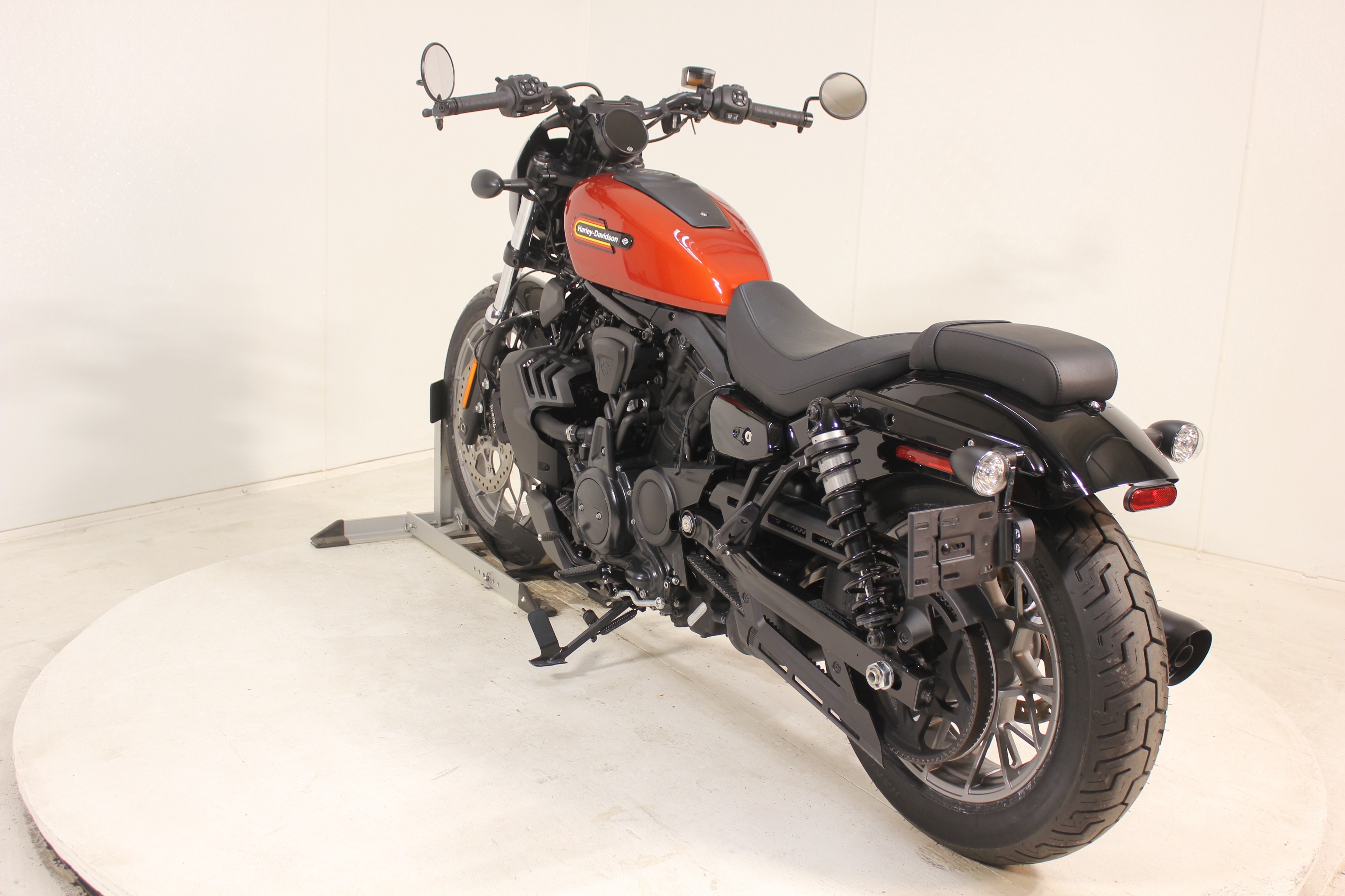 2025 Harley-Davidson Nightster® Special 2