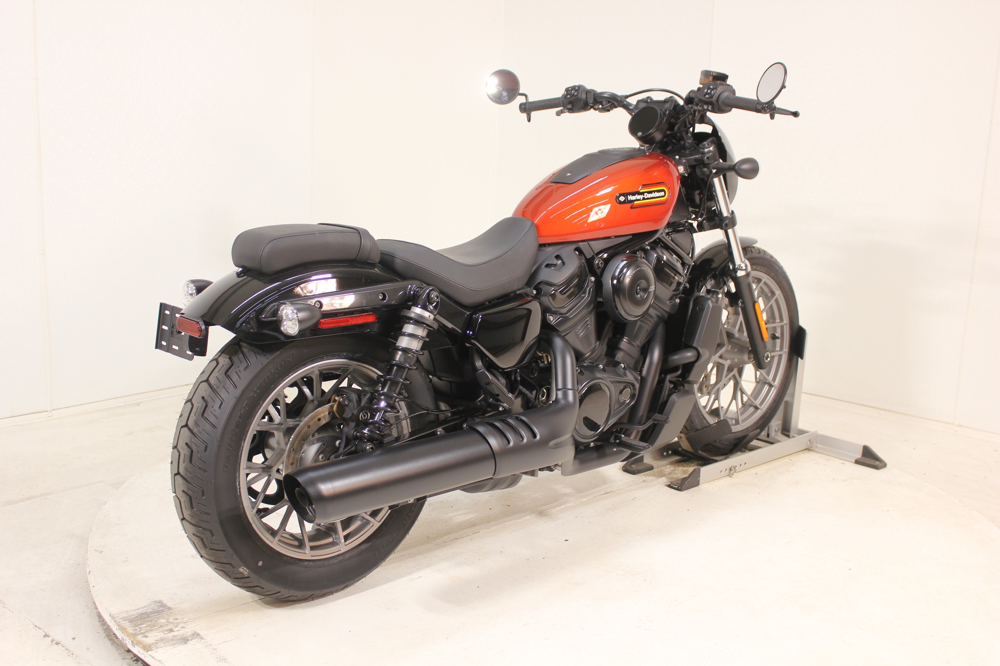 2025 Harley-Davidson Nightster® Special 4
