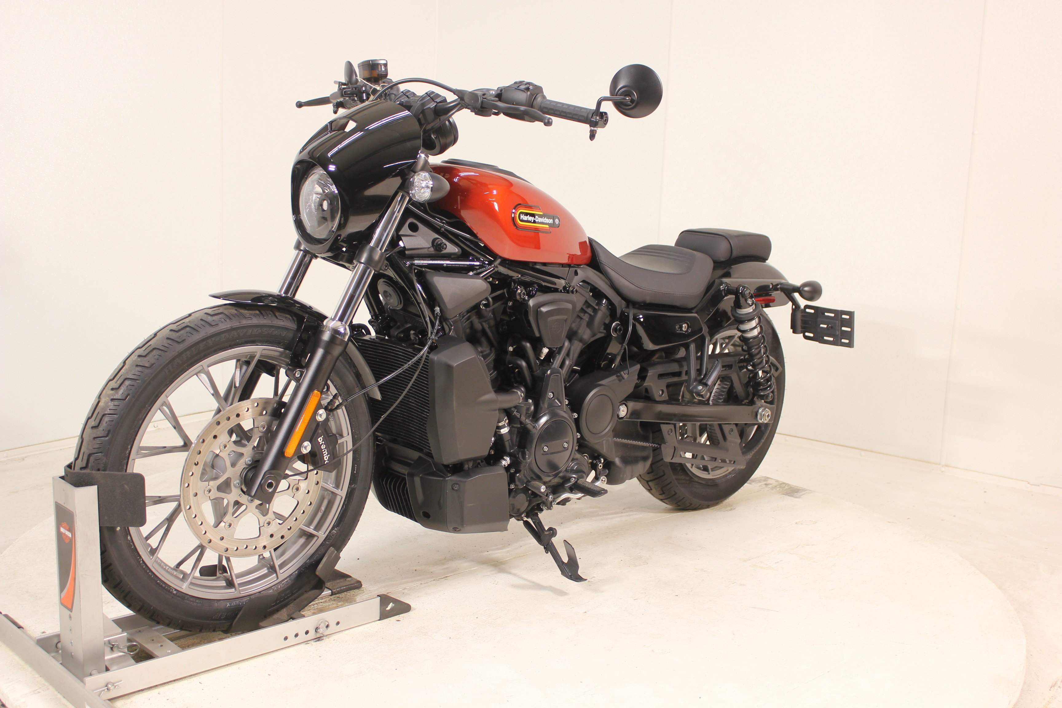 2025 Harley-Davidson Nightster® Special 8