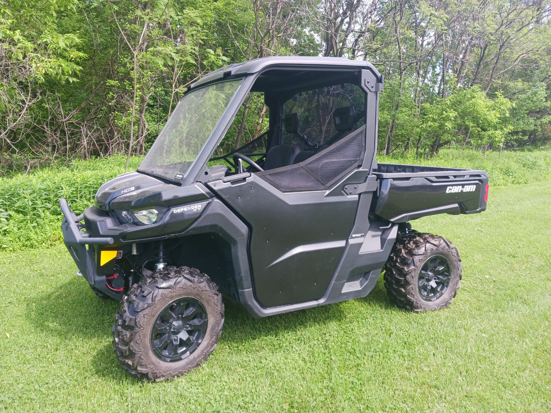 2025 Defender XT HD9