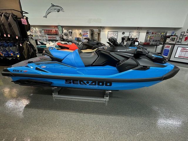 2026 RXT-X 325 + Tech Package