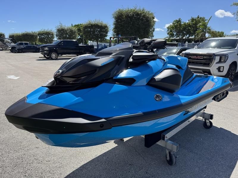 2026 RXP-X 325 + Tech Package