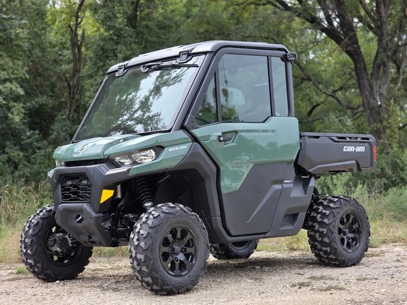 2026 Defender DPS CAB