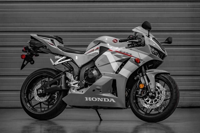 2026 Honda CBR600RR 1