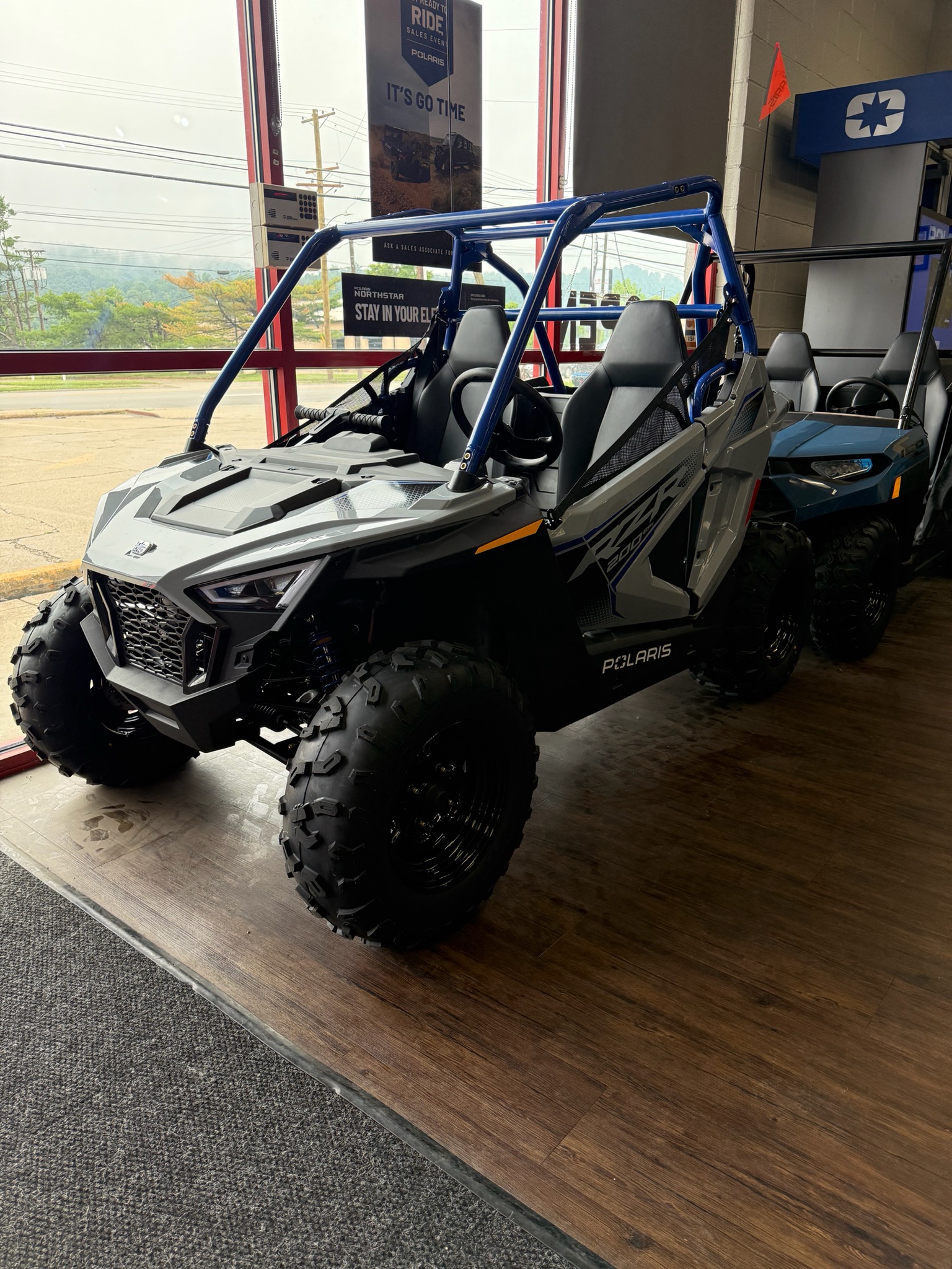2026 Polaris RZR 200 EFI 1