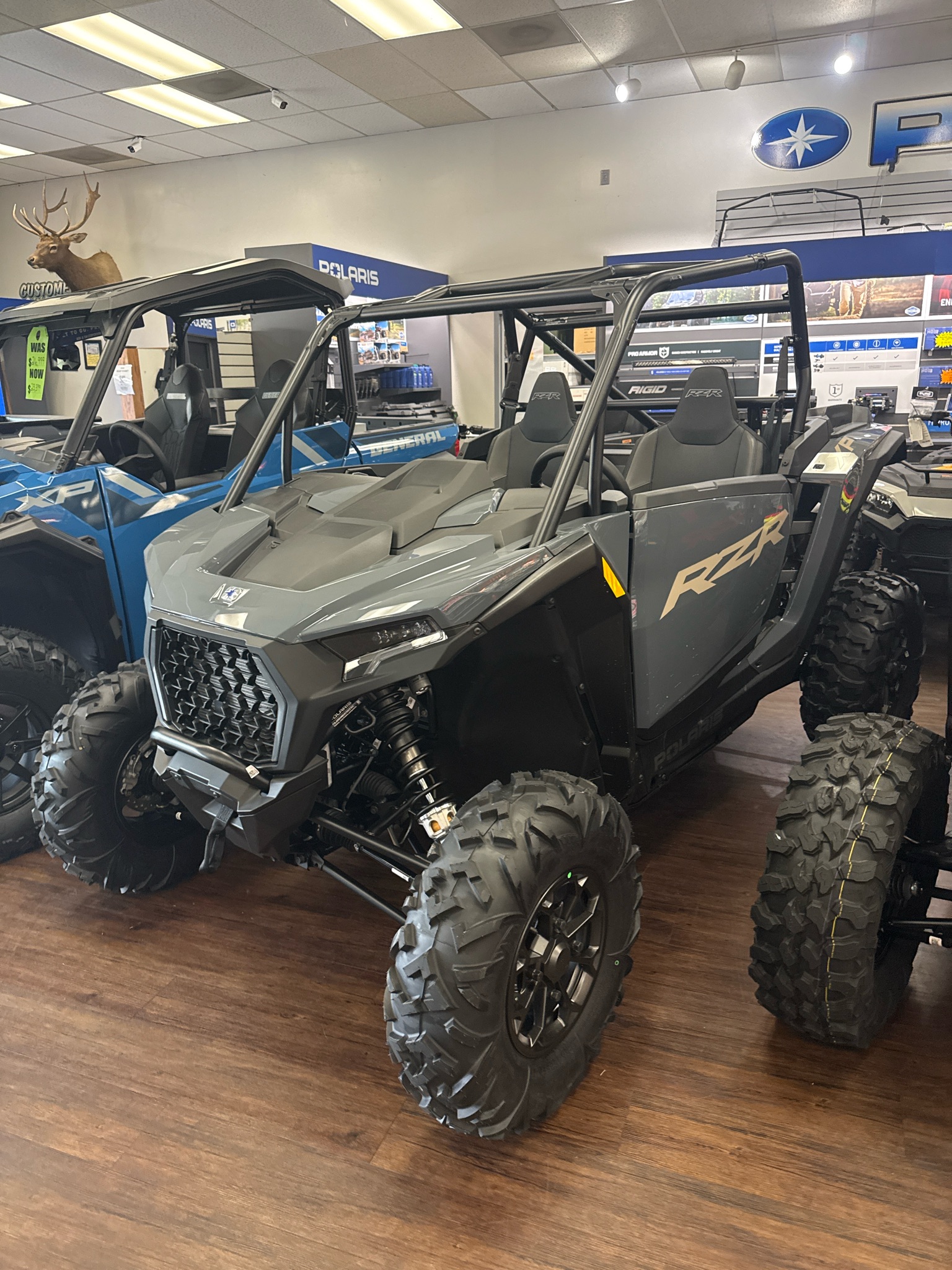 2027 RZR XP 1000 Sport