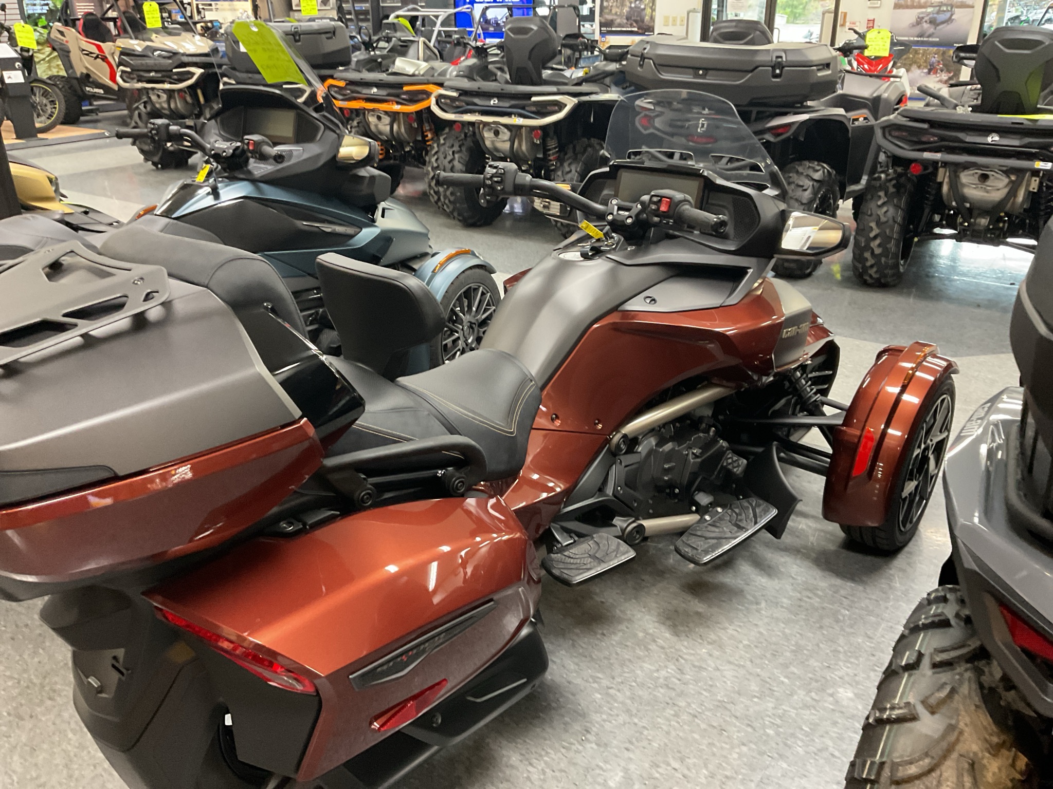 2026 Can-Am™ Spyder F3 Limited Special Series 4