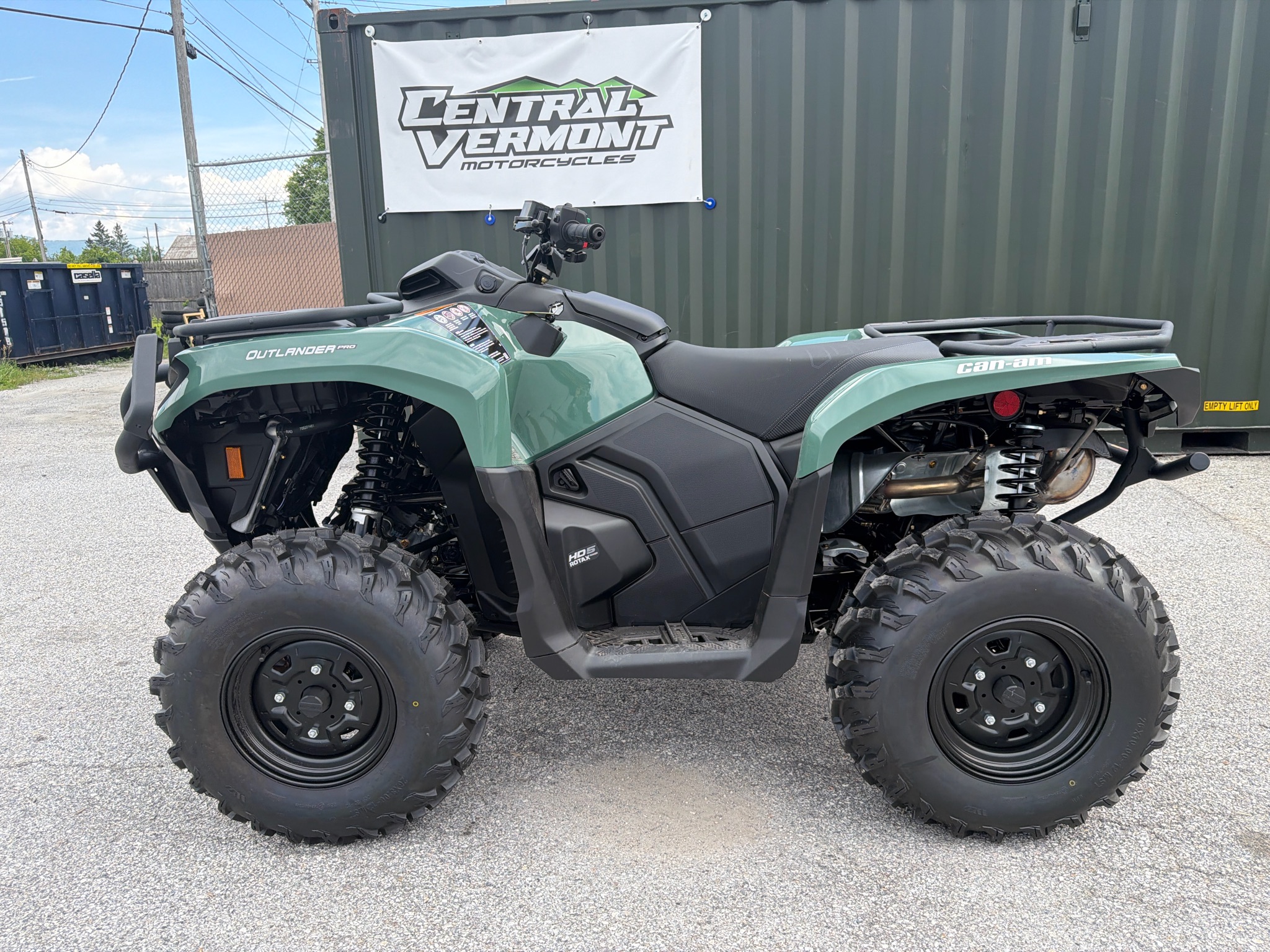 2026 Can-Am™ Outlander PRO HD5 1