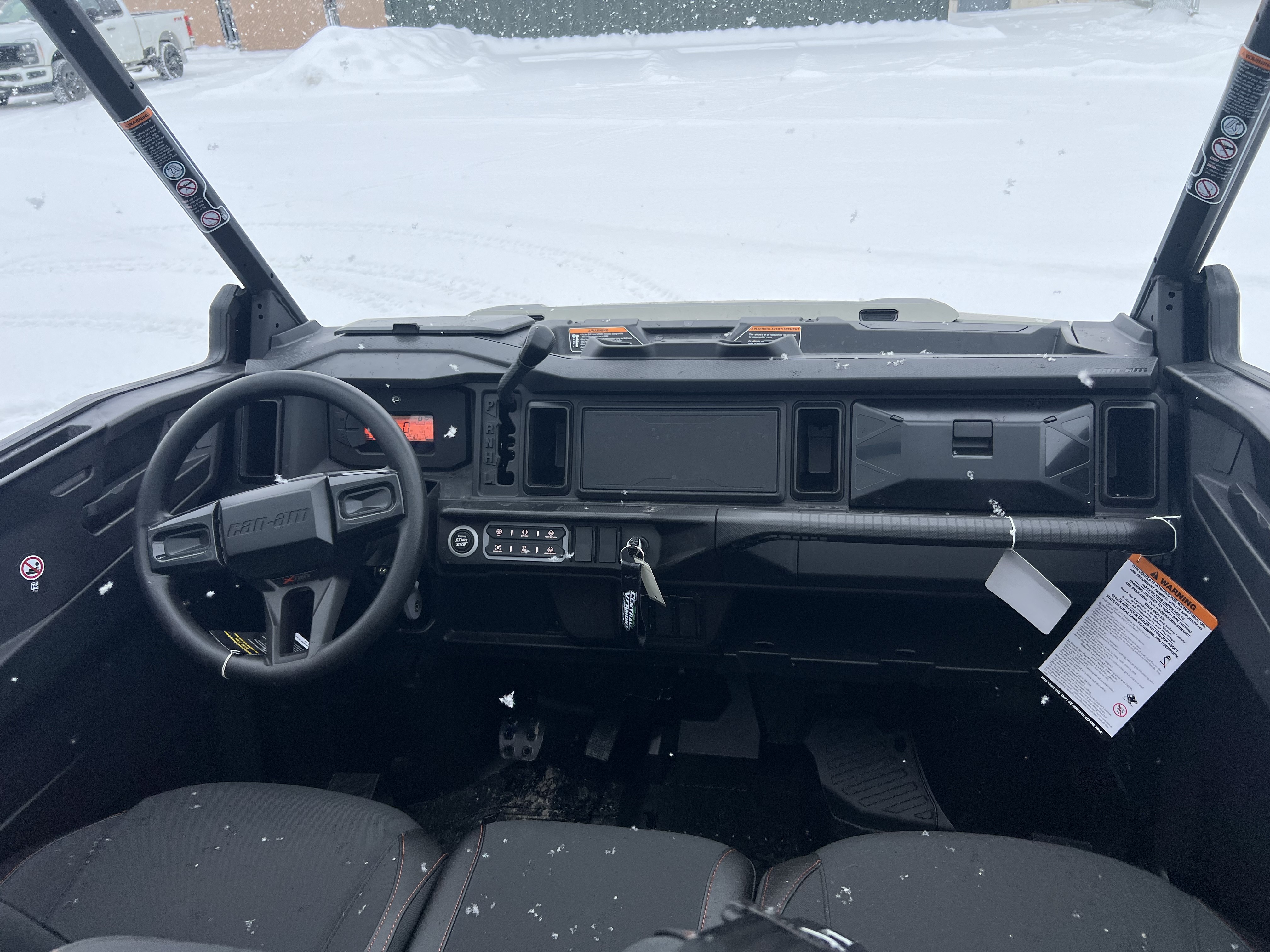 2026 Can-Am Defender MAX X MR HD11 With Half-Doors, Rutland VT