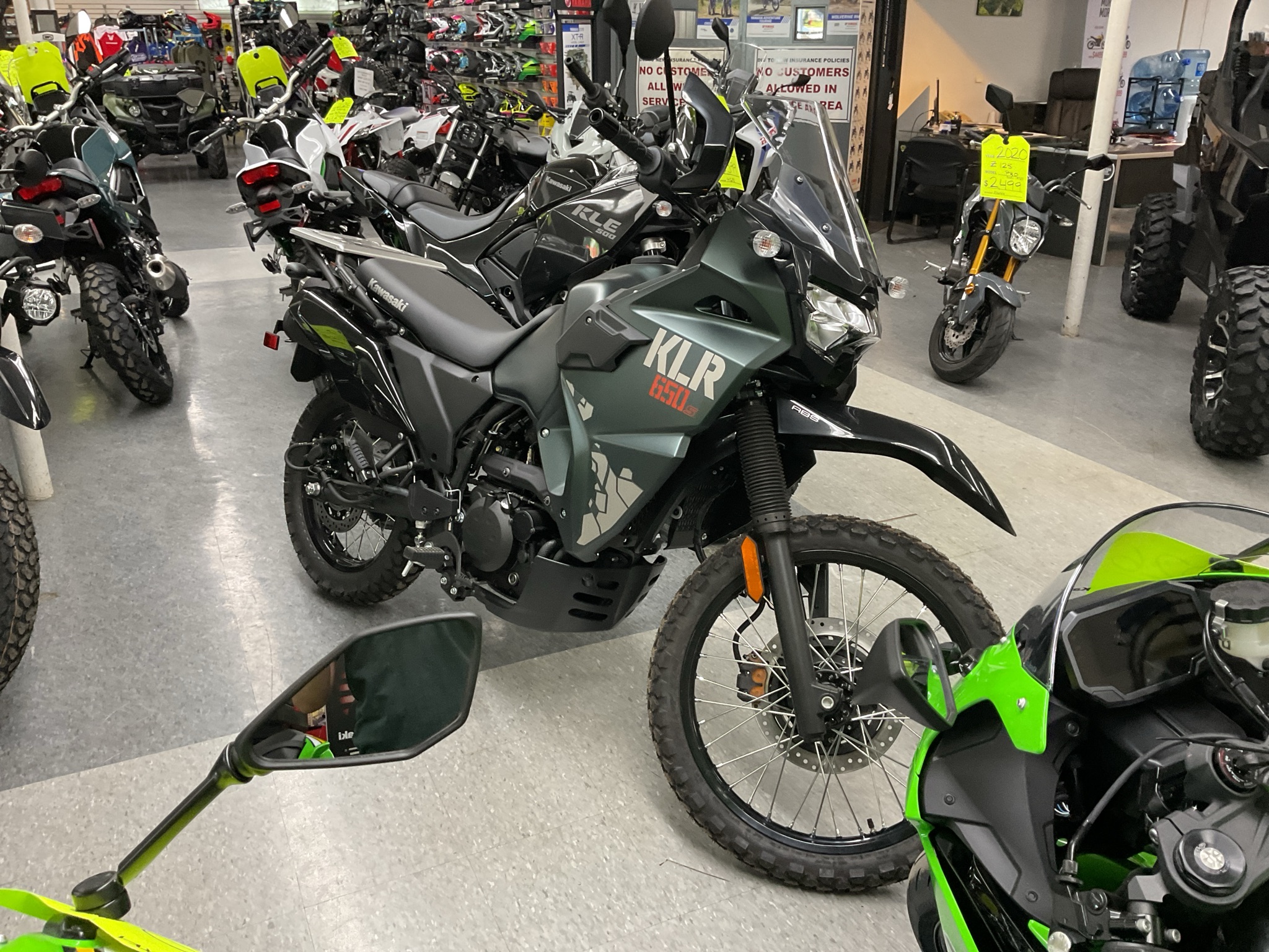 2025 Kawasaki KLR®650 S 3
