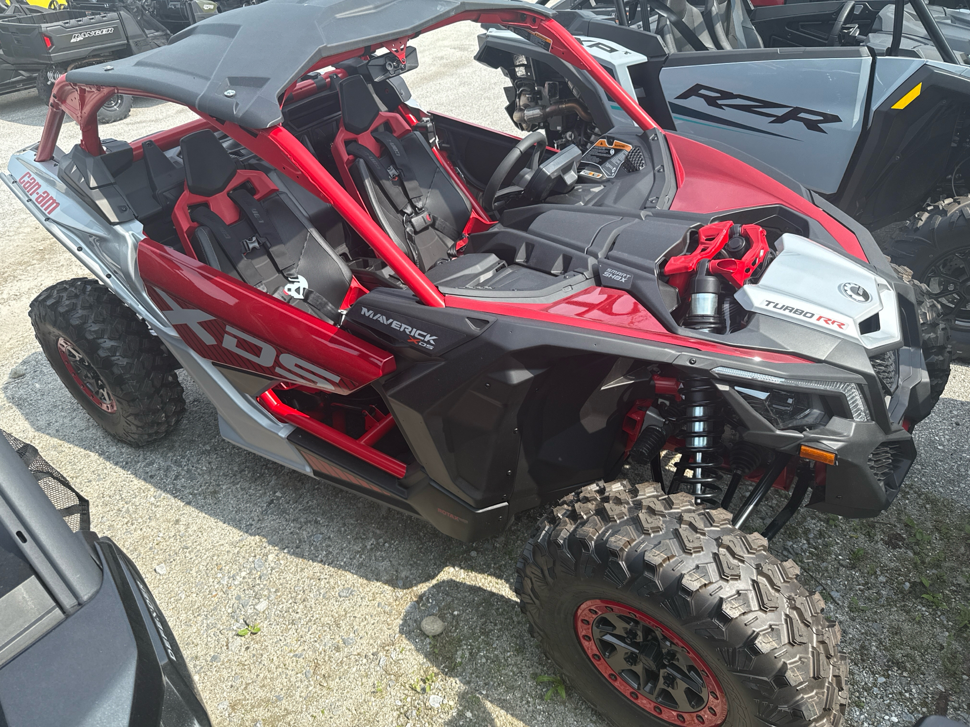 2025 Can-Am Maverick X3 X DS Turbo RR with Smart-Shox, Rutland VT