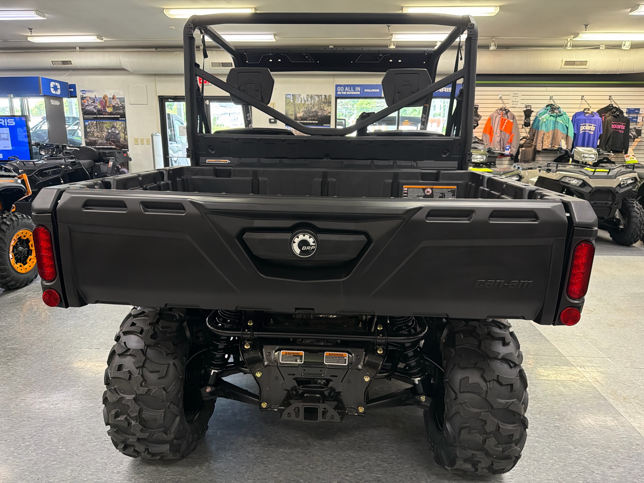 2026 Can-Am™ Defender HD7 4