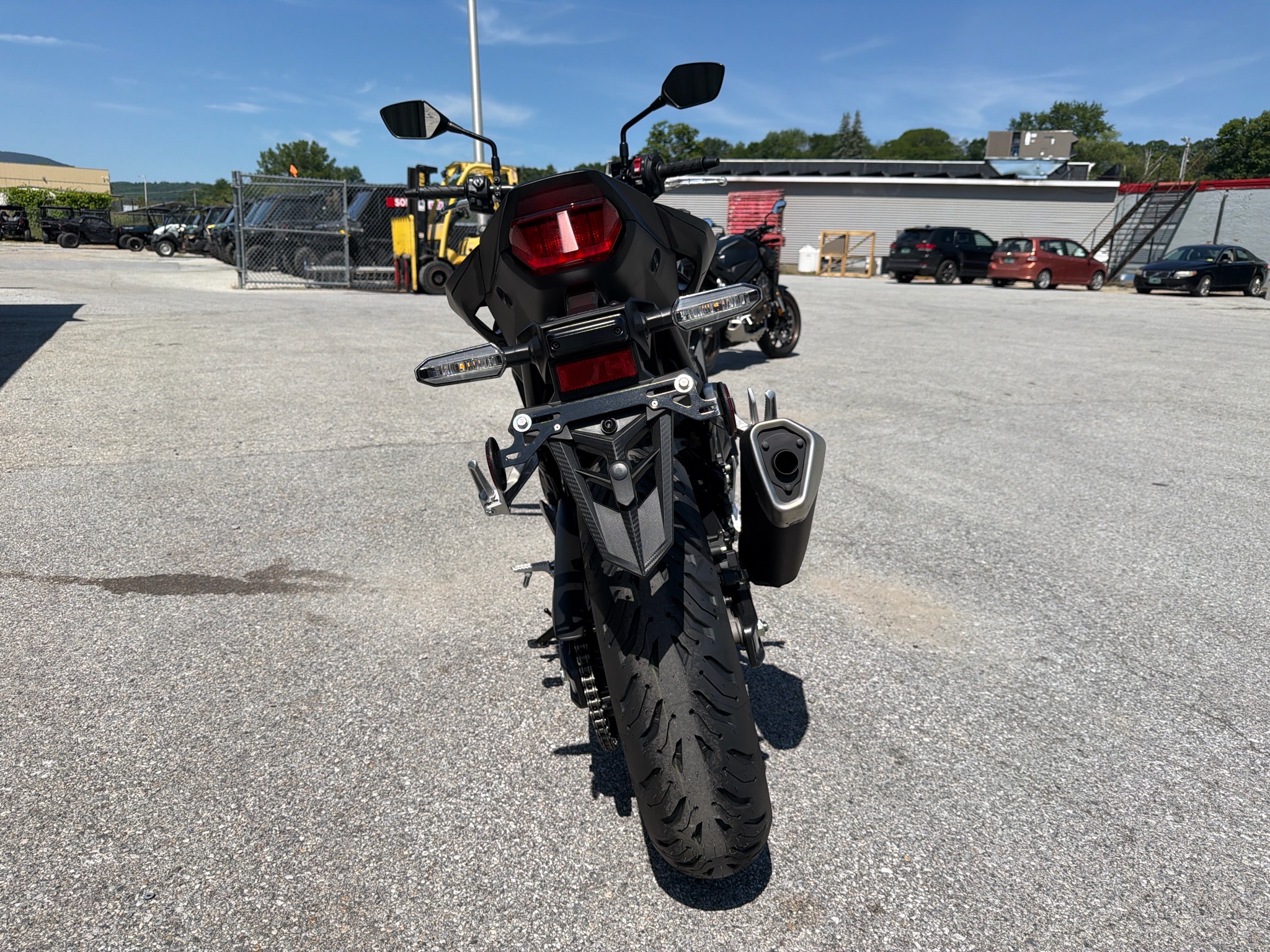 2026 Honda CB750 Hornet E-Clutch 4