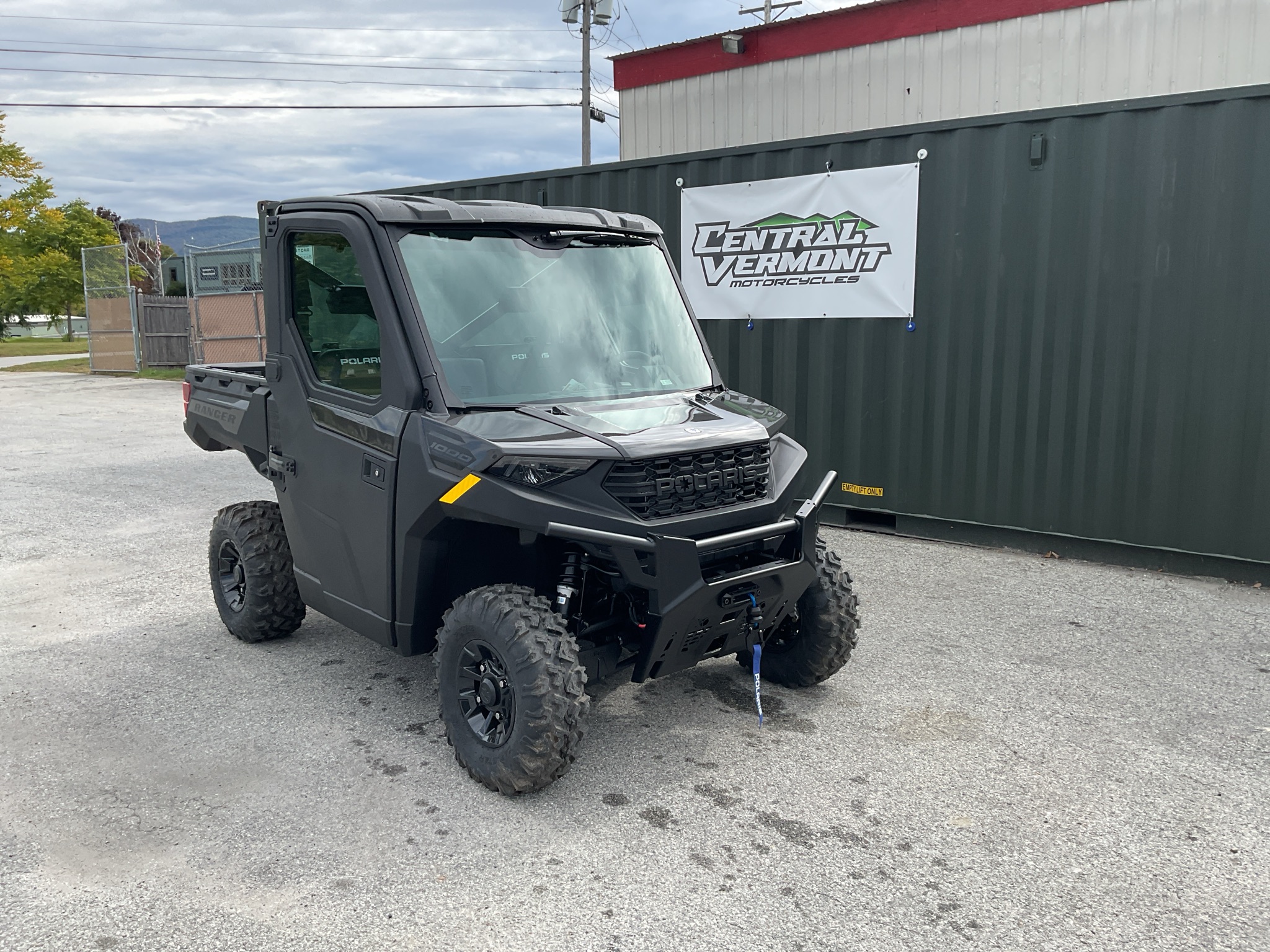 2027 Polaris Ranger 1000 Cab 1