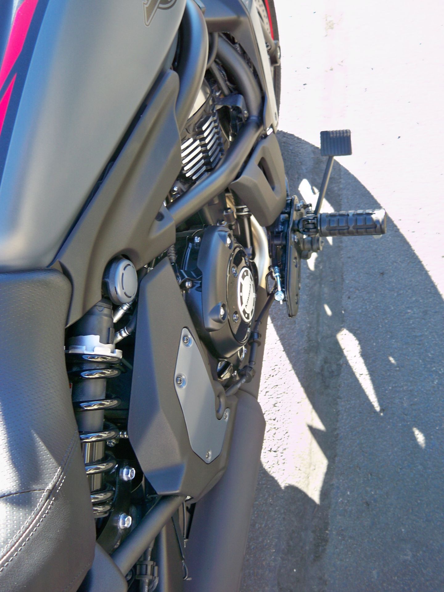 2024 Kawasaki Vulcan S Cafe ABS in North Mankato, Minnesota - Photo 18