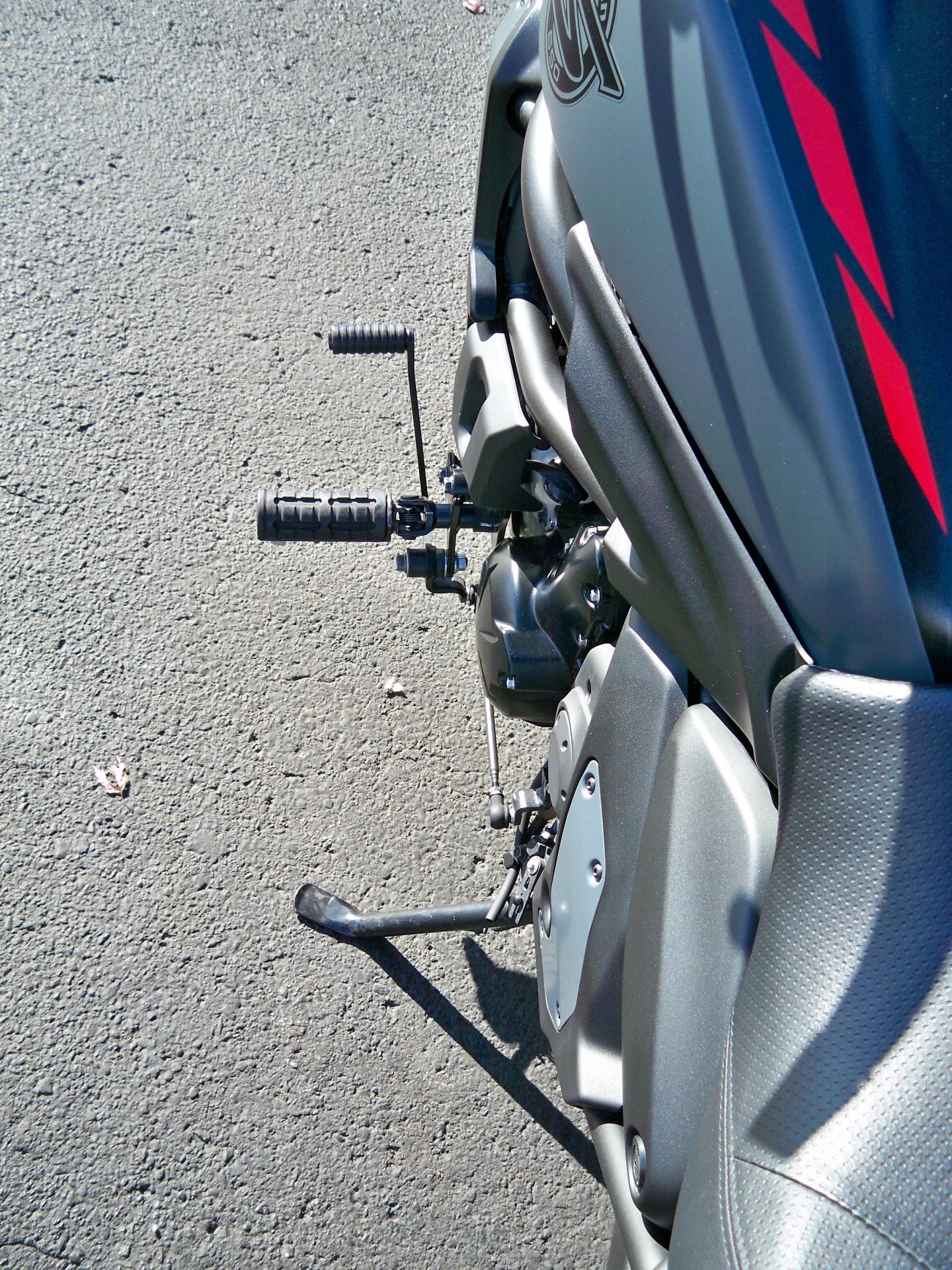 2024 Kawasaki Vulcan S Cafe ABS in North Mankato, Minnesota - Photo 19