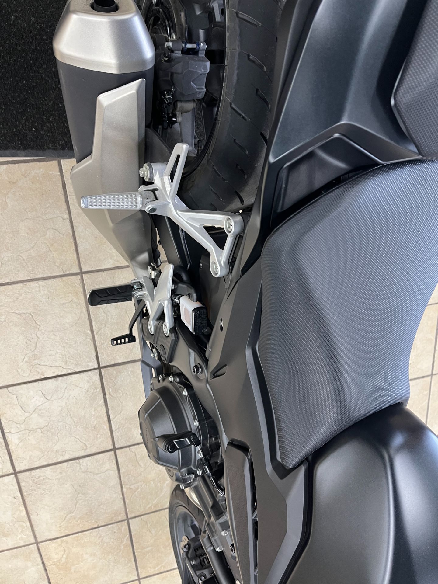 2025 Honda CB500F ABS in North Mankato, Minnesota - Photo 19
