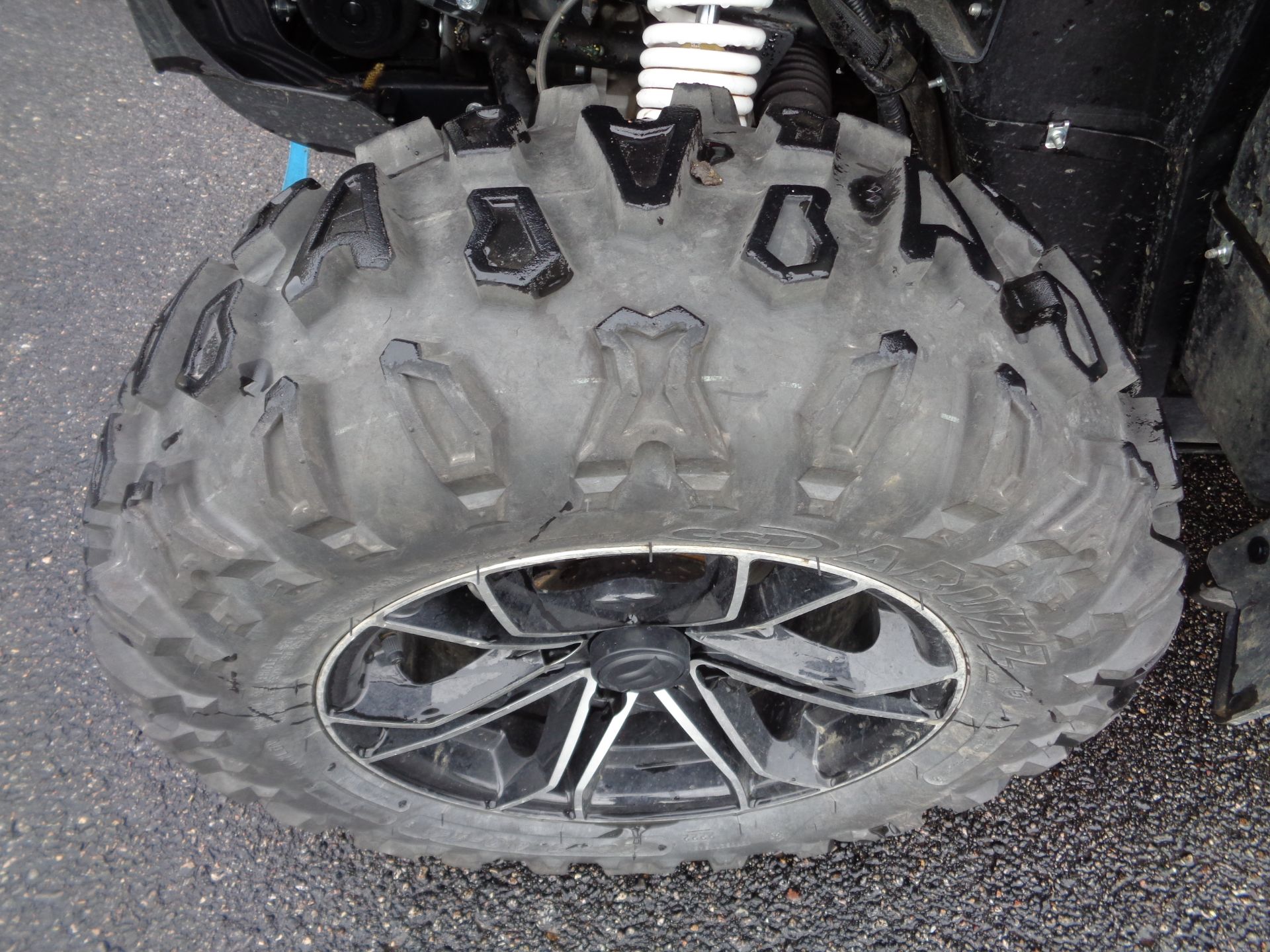 2022 CFMOTO ZForce 800 Trail in North Mankato, Minnesota - Photo 17