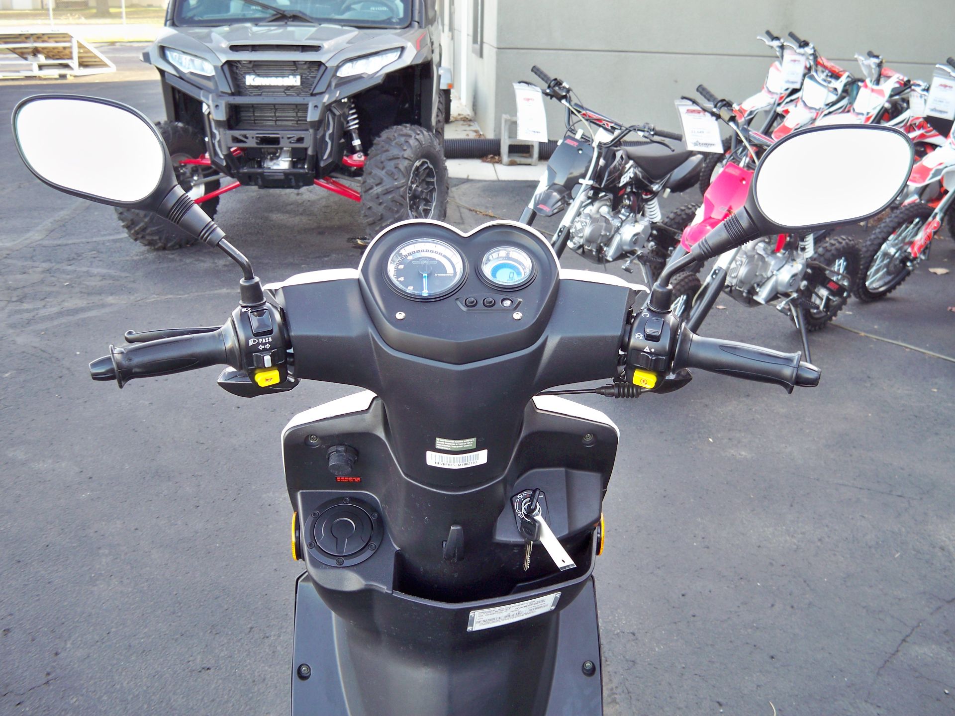 2021 Genuine Scooters Hooligan 170i in North Mankato, Minnesota - Photo 26