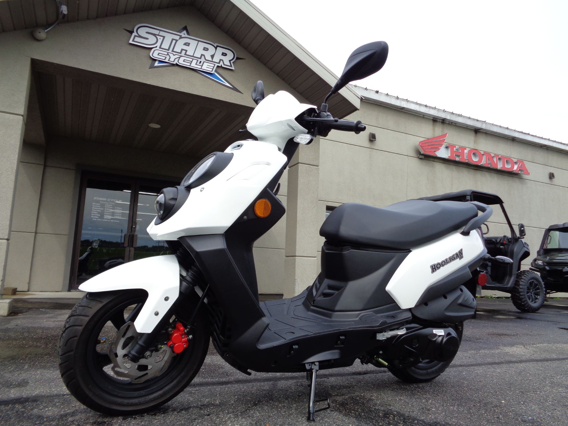 2022 Genuine Scooters Hooligan 170i in North Mankato, Minnesota - Photo 5
