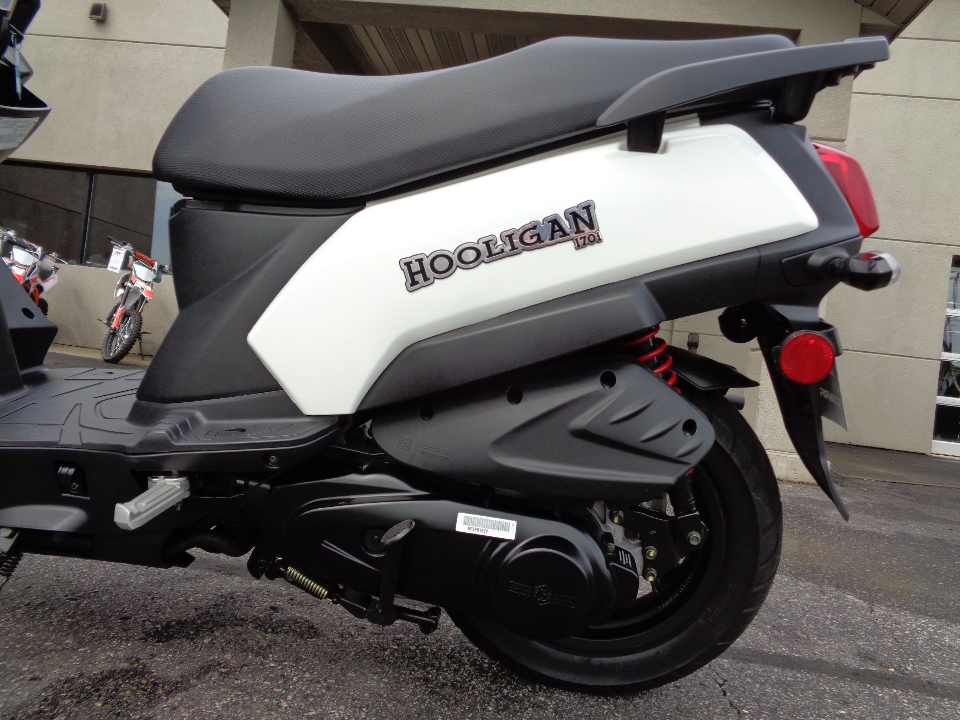 2022 Genuine Scooters Hooligan 170i in North Mankato, Minnesota - Photo 22