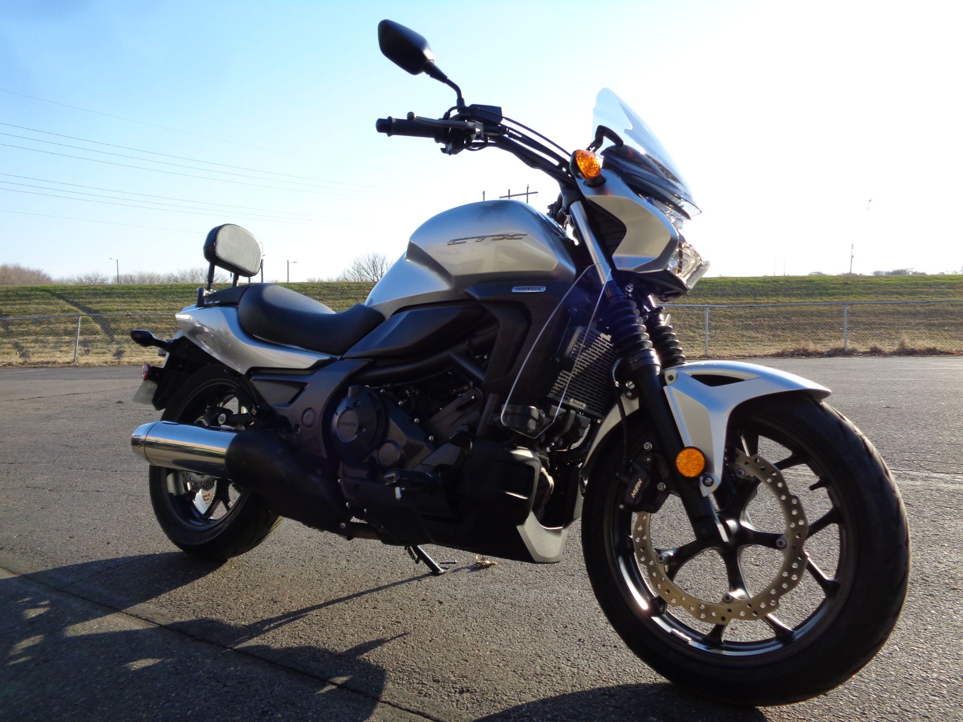 2015 Honda CTX®700N in North Mankato, Minnesota - Photo 13