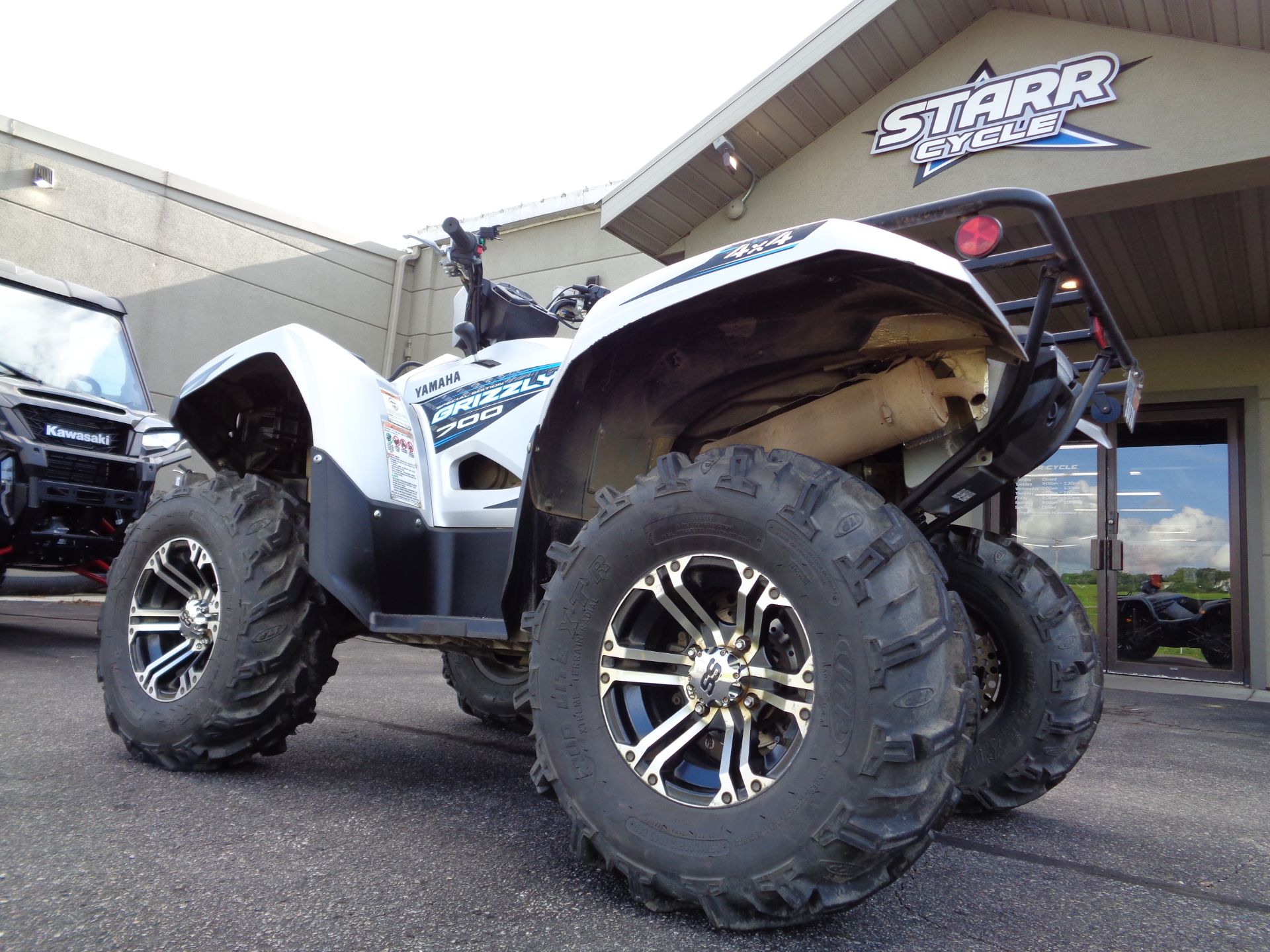 2020 Yamaha Grizzly EPS SE in North Mankato, Minnesota - Photo 6