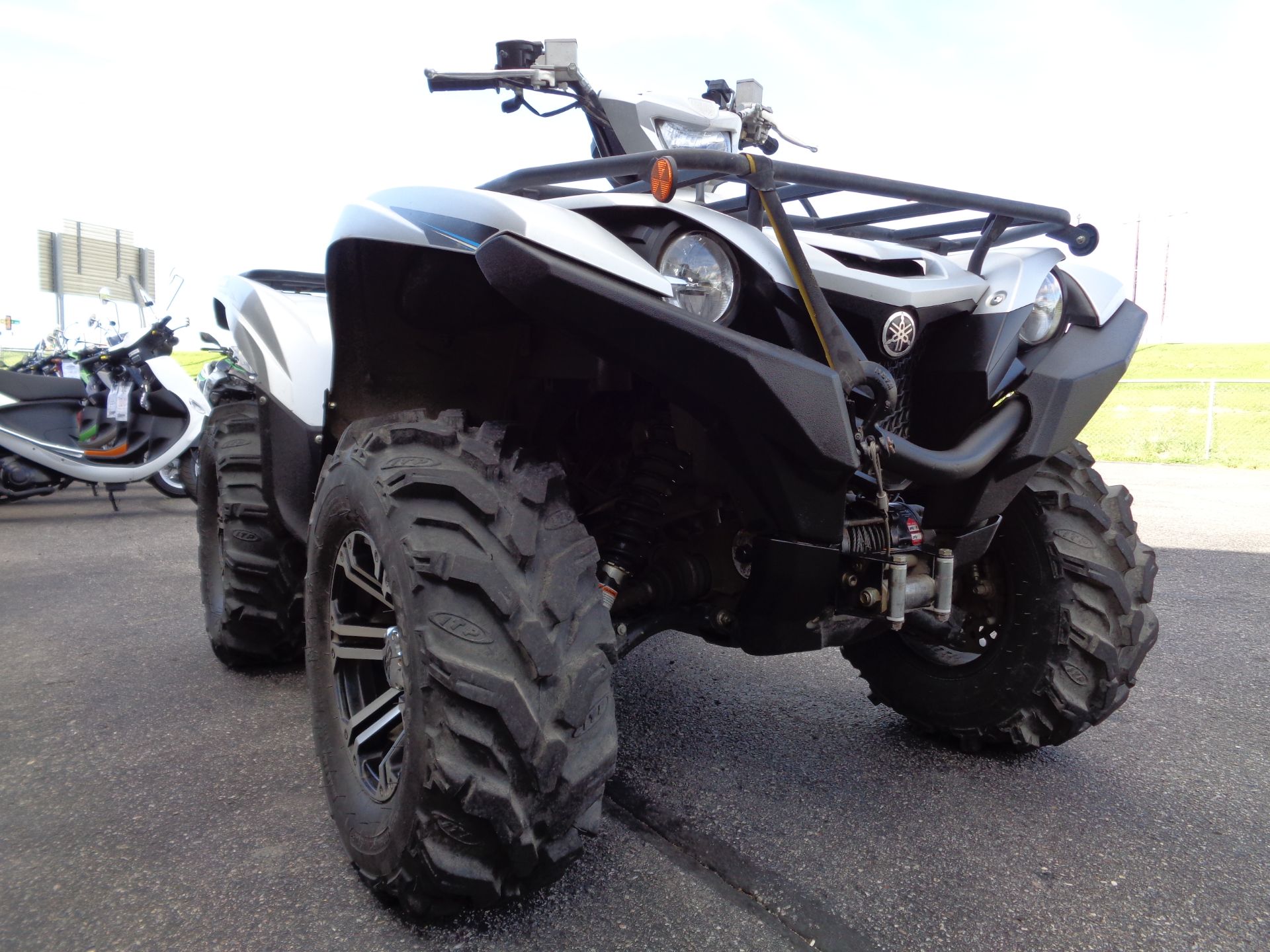 2020 Yamaha Grizzly EPS SE in North Mankato, Minnesota - Photo 14