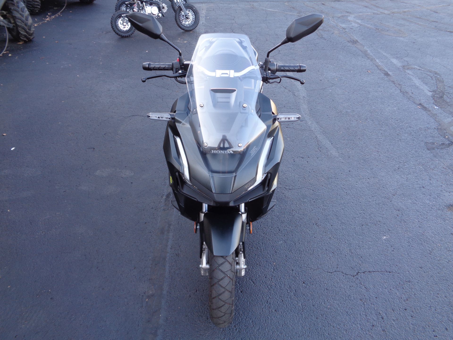 2025 Honda ADV160 in North Mankato, Minnesota - Photo 3