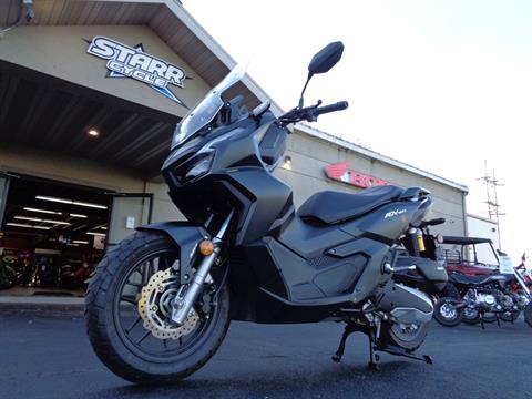 2025 Honda ADV160 in North Mankato, Minnesota - Photo 5