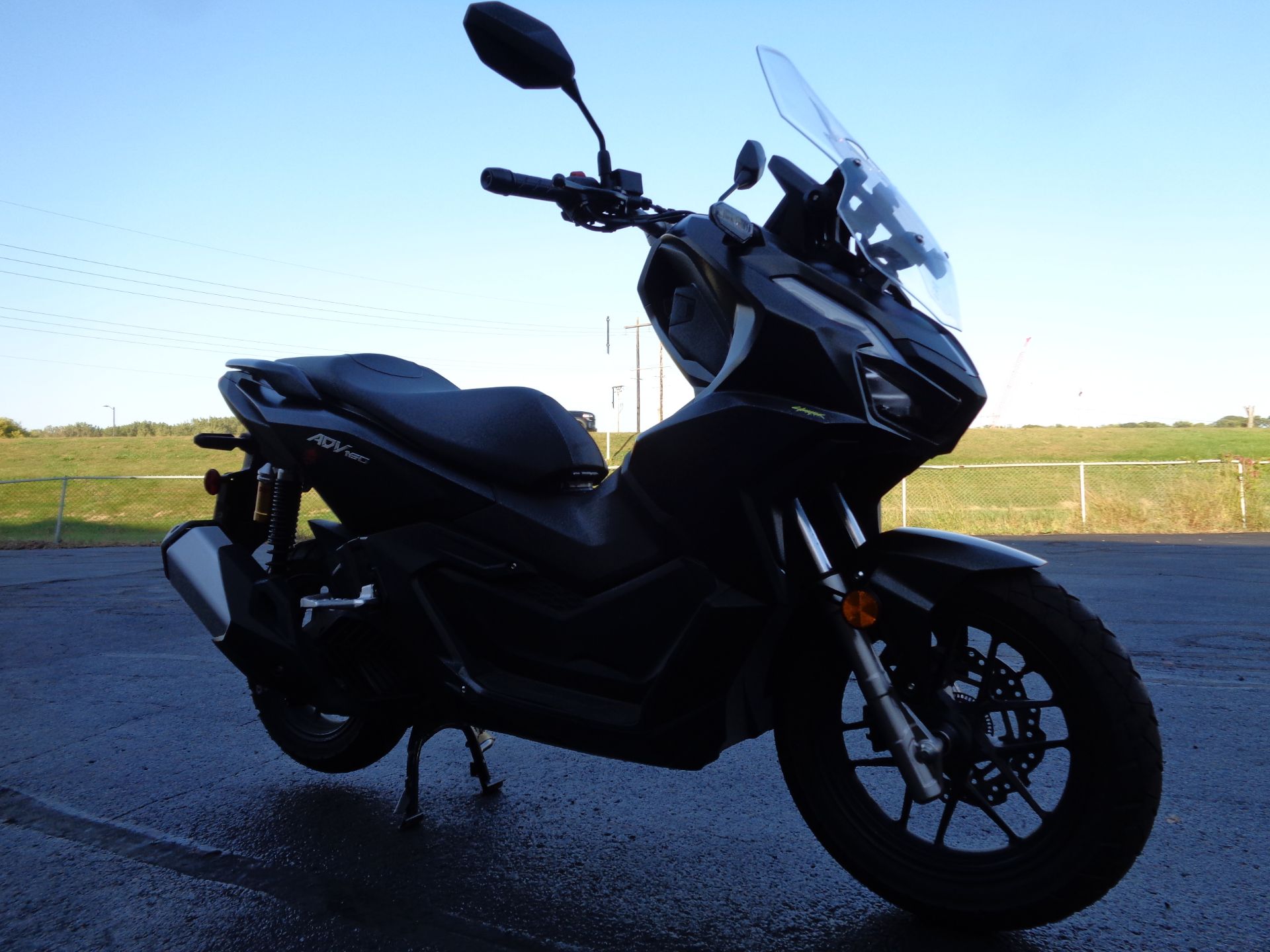 2025 Honda ADV160 in North Mankato, Minnesota - Photo 13