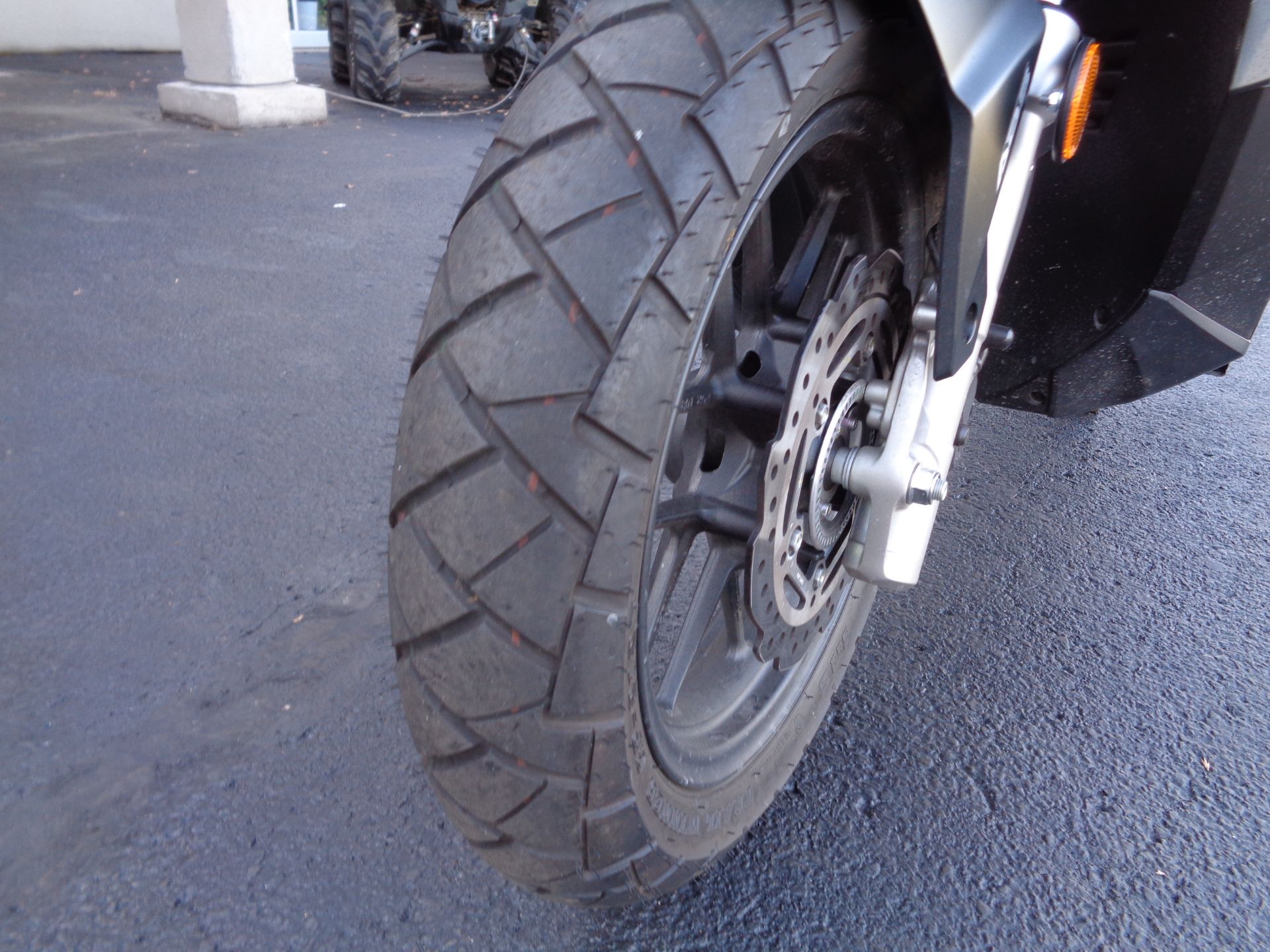 2025 Honda ADV160 in North Mankato, Minnesota - Photo 16