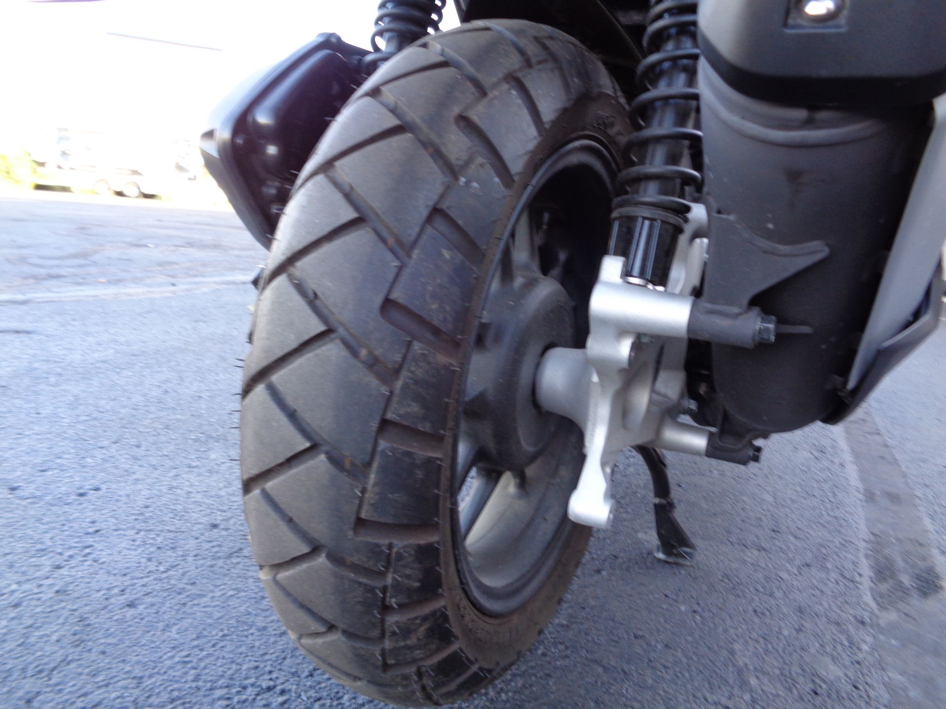 2025 Honda ADV160 in North Mankato, Minnesota - Photo 18